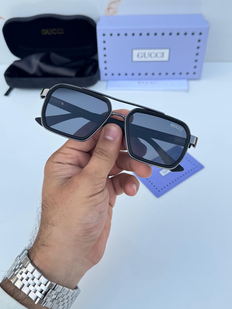 Gu_cci 963 black