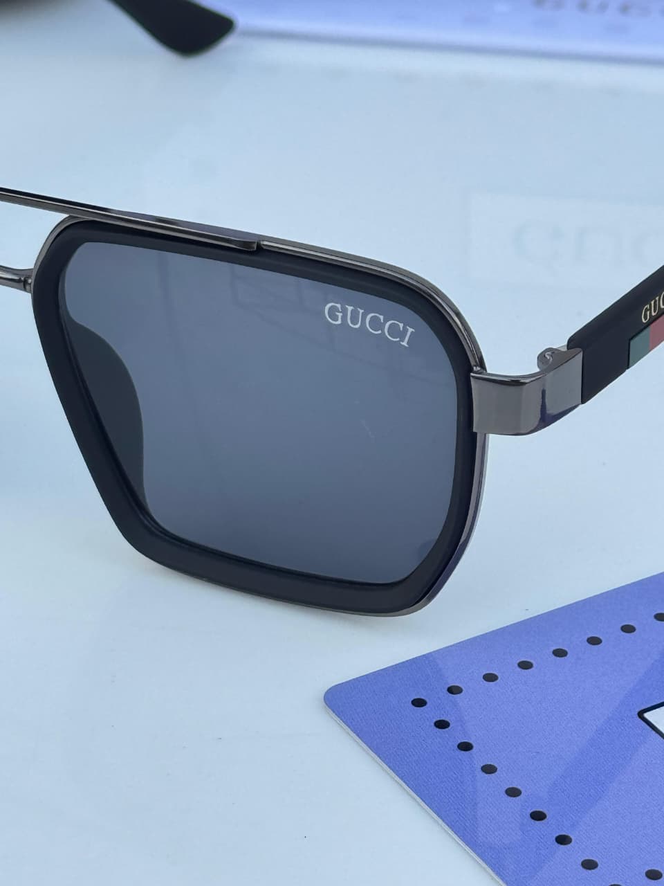 Gu_cci 963 black