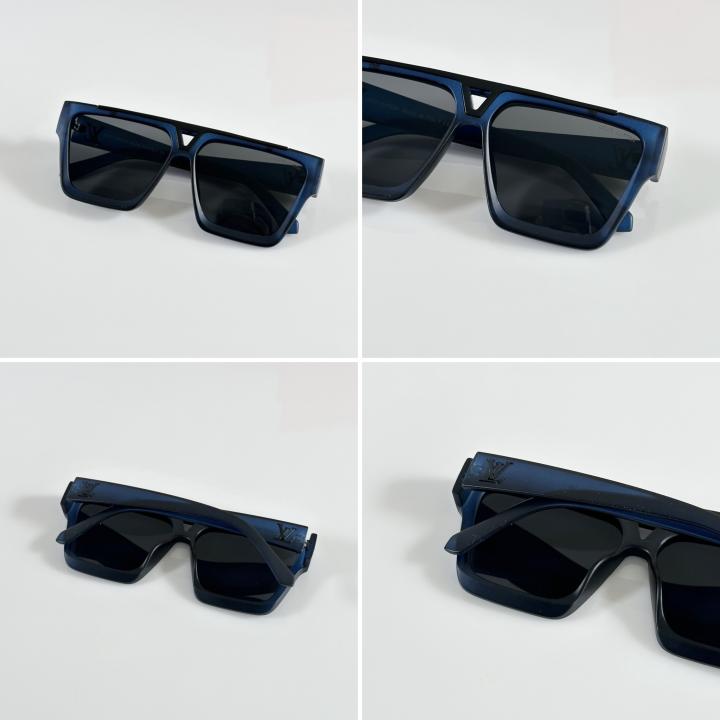 Loui_s_Vuitton_1502_Blue_Black