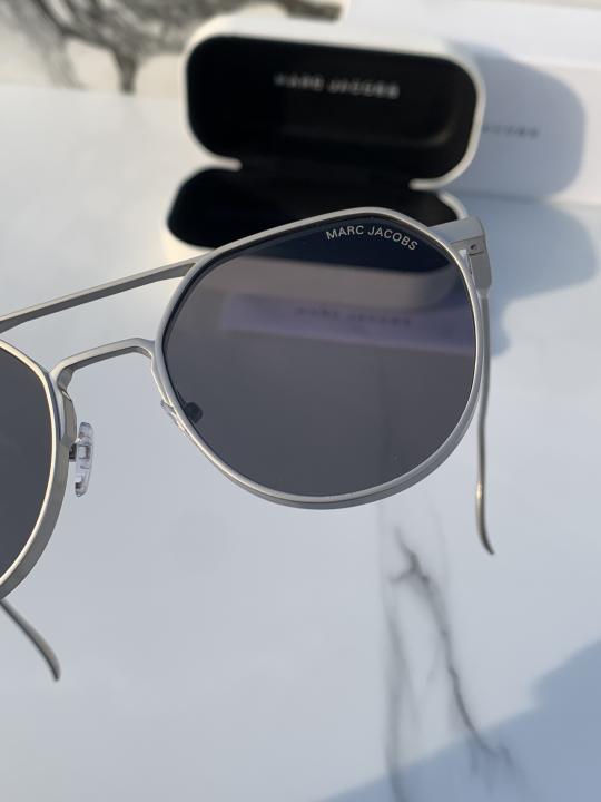Marc_jacobs_metal_silver_black