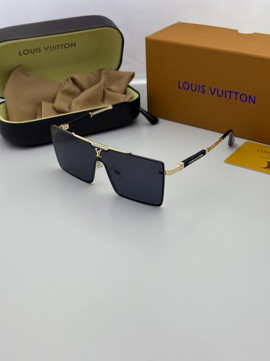 Lous.Vuitton 24112 golden black