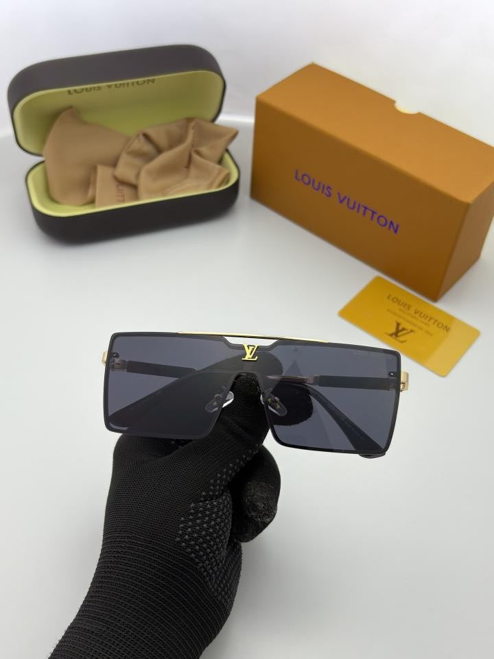 Lous.Vuitton 24112 golden black