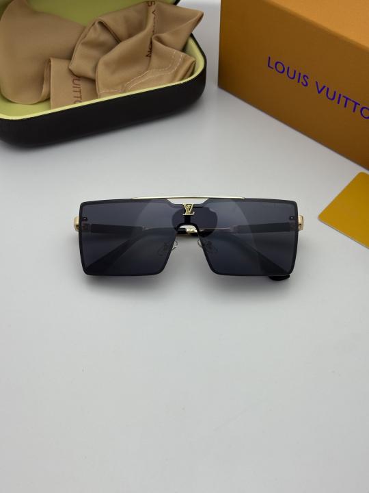 Lous.Vuitton 24112 golden black
