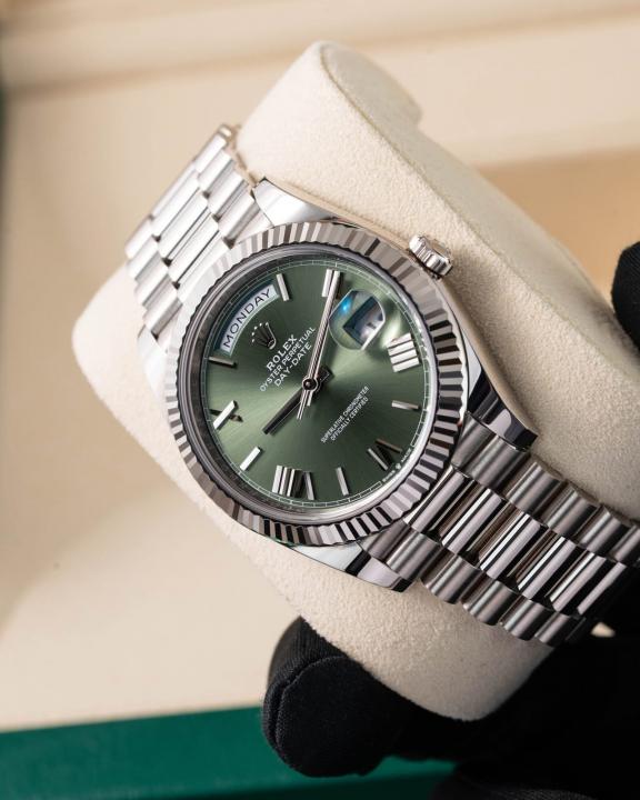 Role_x Oyster Perpetual Day Date 40 Battery Silver-Green