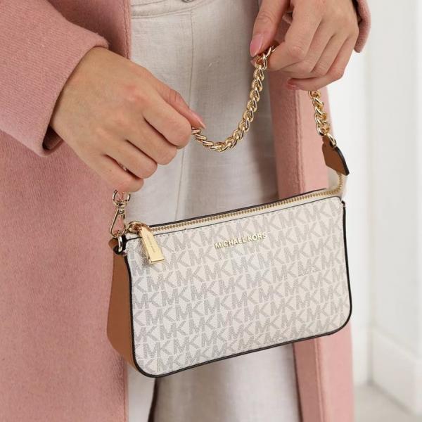 Michaell Kors CB Chain Pouchette With OriginalBox CarryBag & DustCover