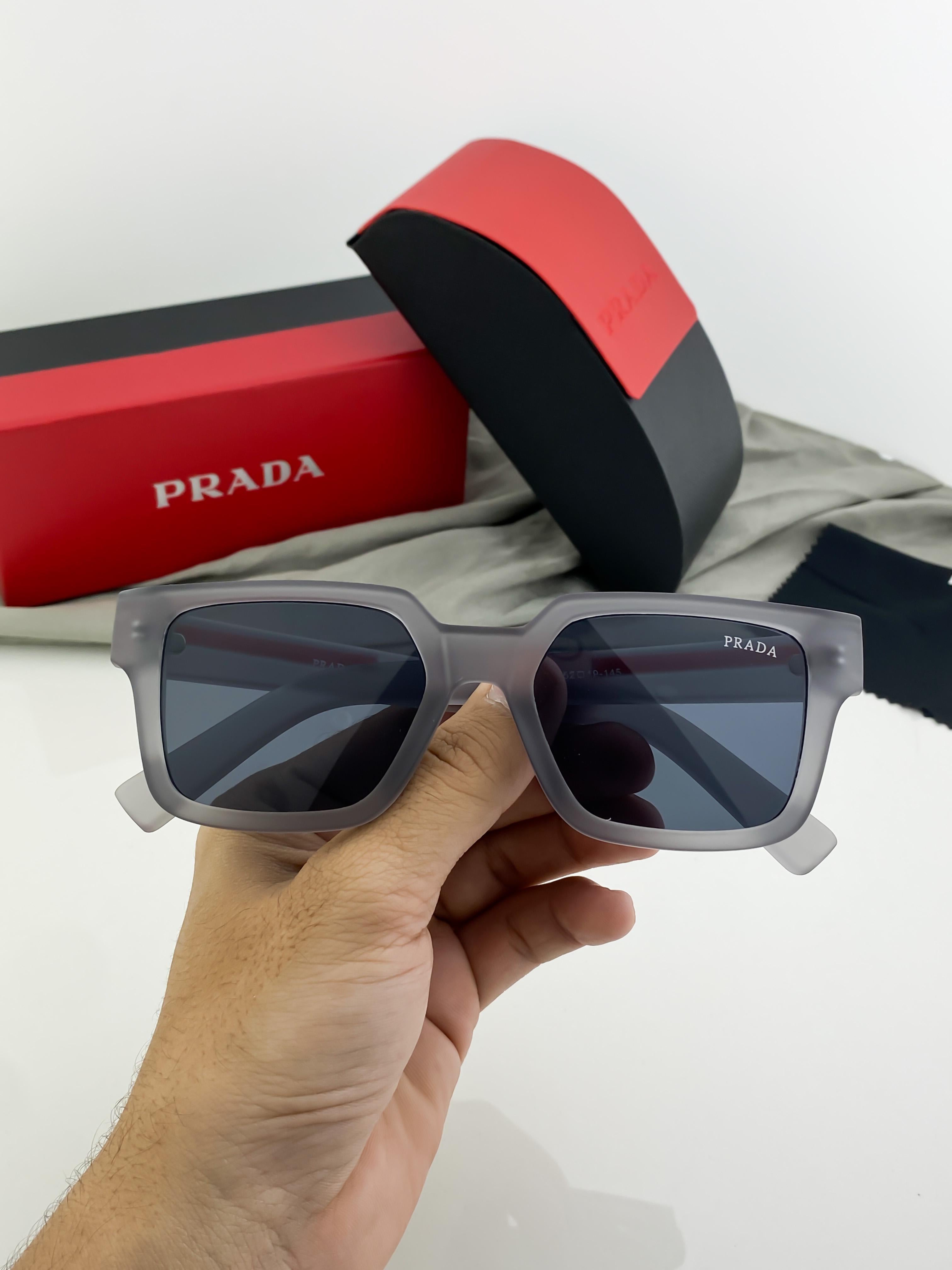 Pra_da 7990