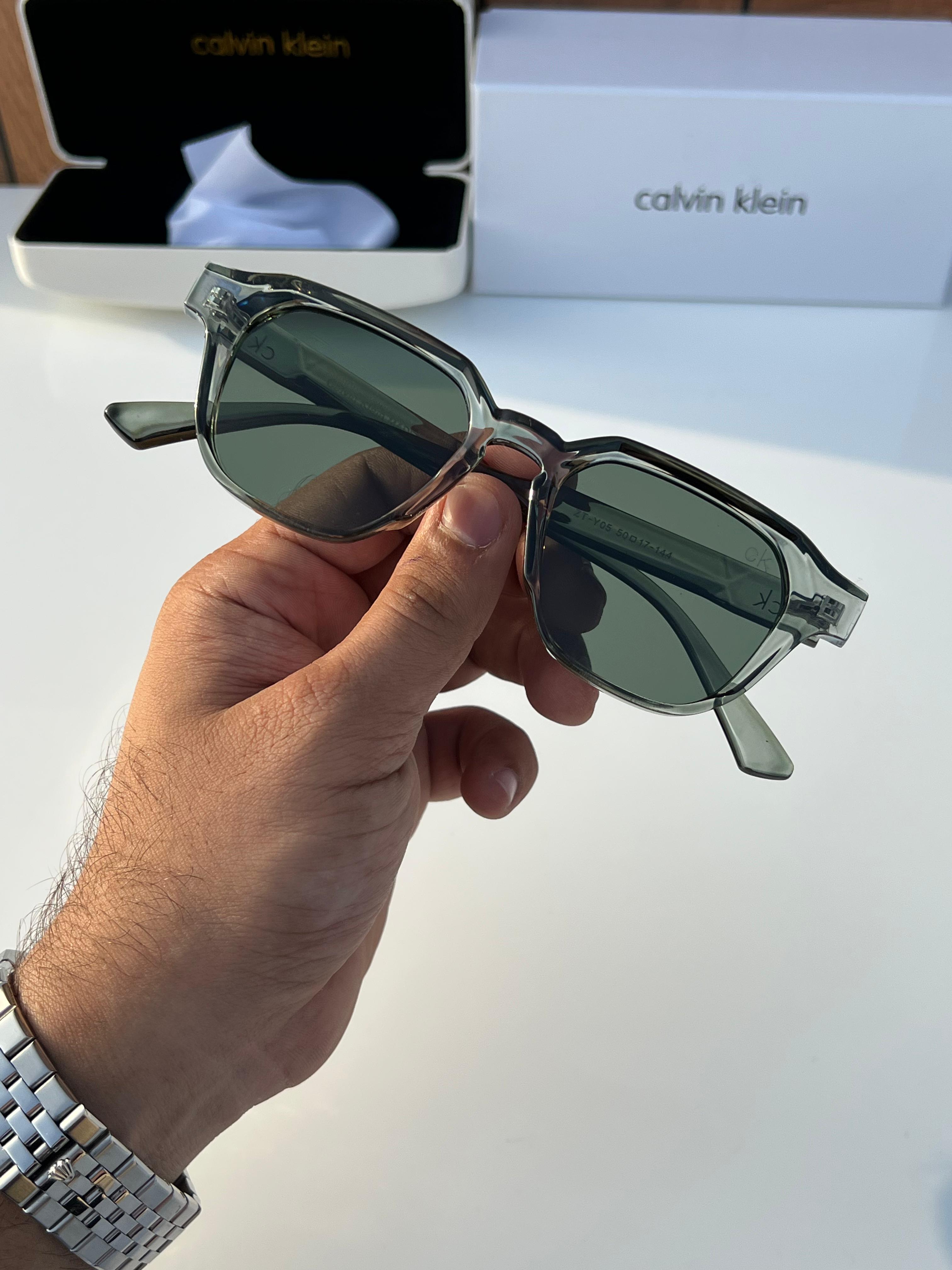 klein Y05 green A