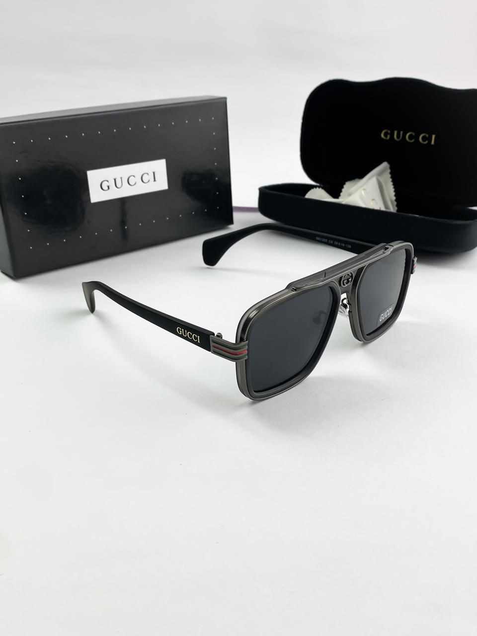 GUC  GREY BLACK 1295