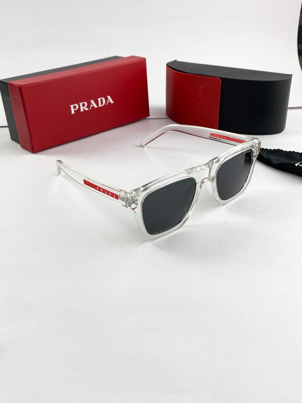 PR  WATER BLACK 3835