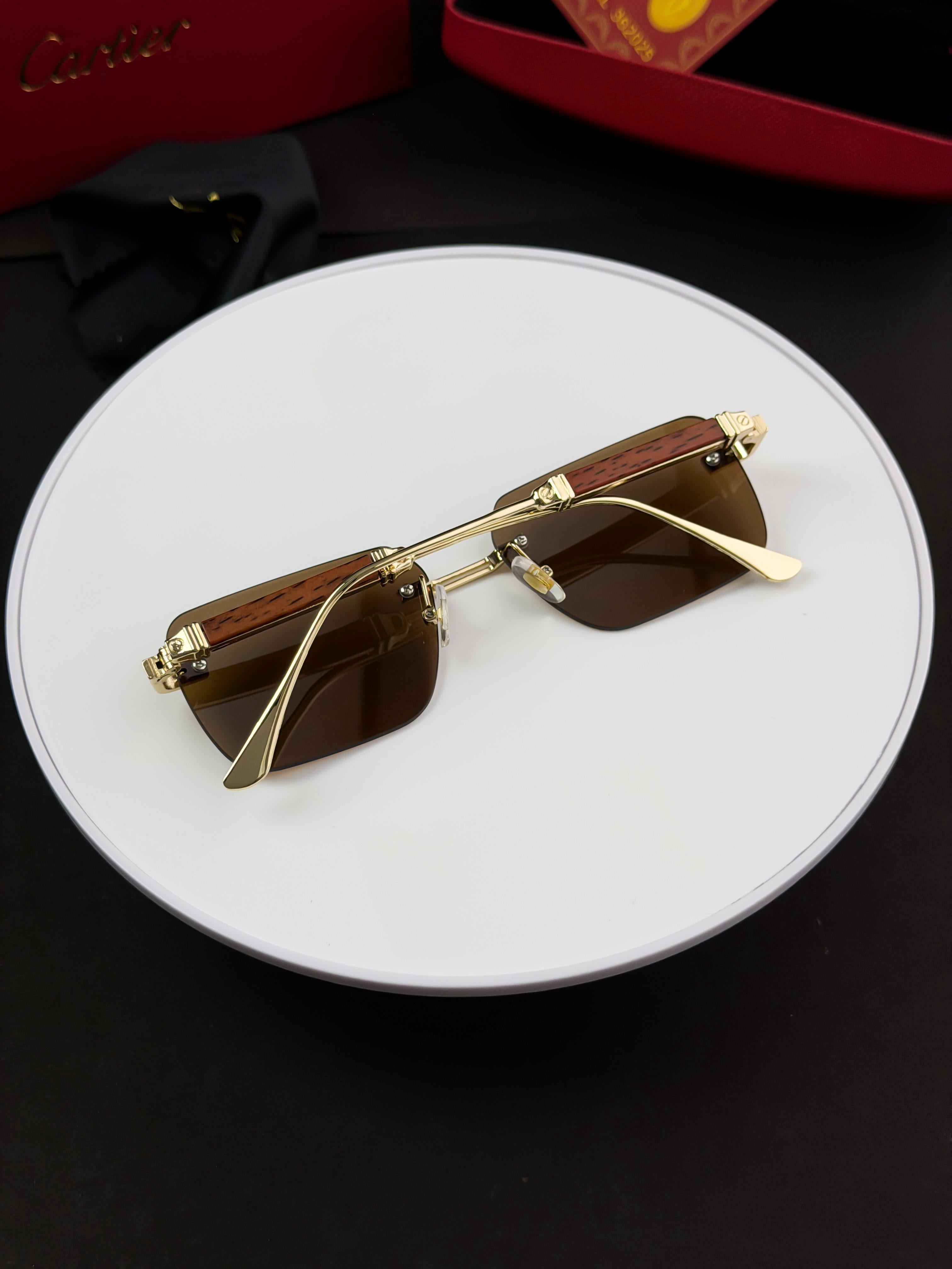 CAR  GOLD BROWN 048