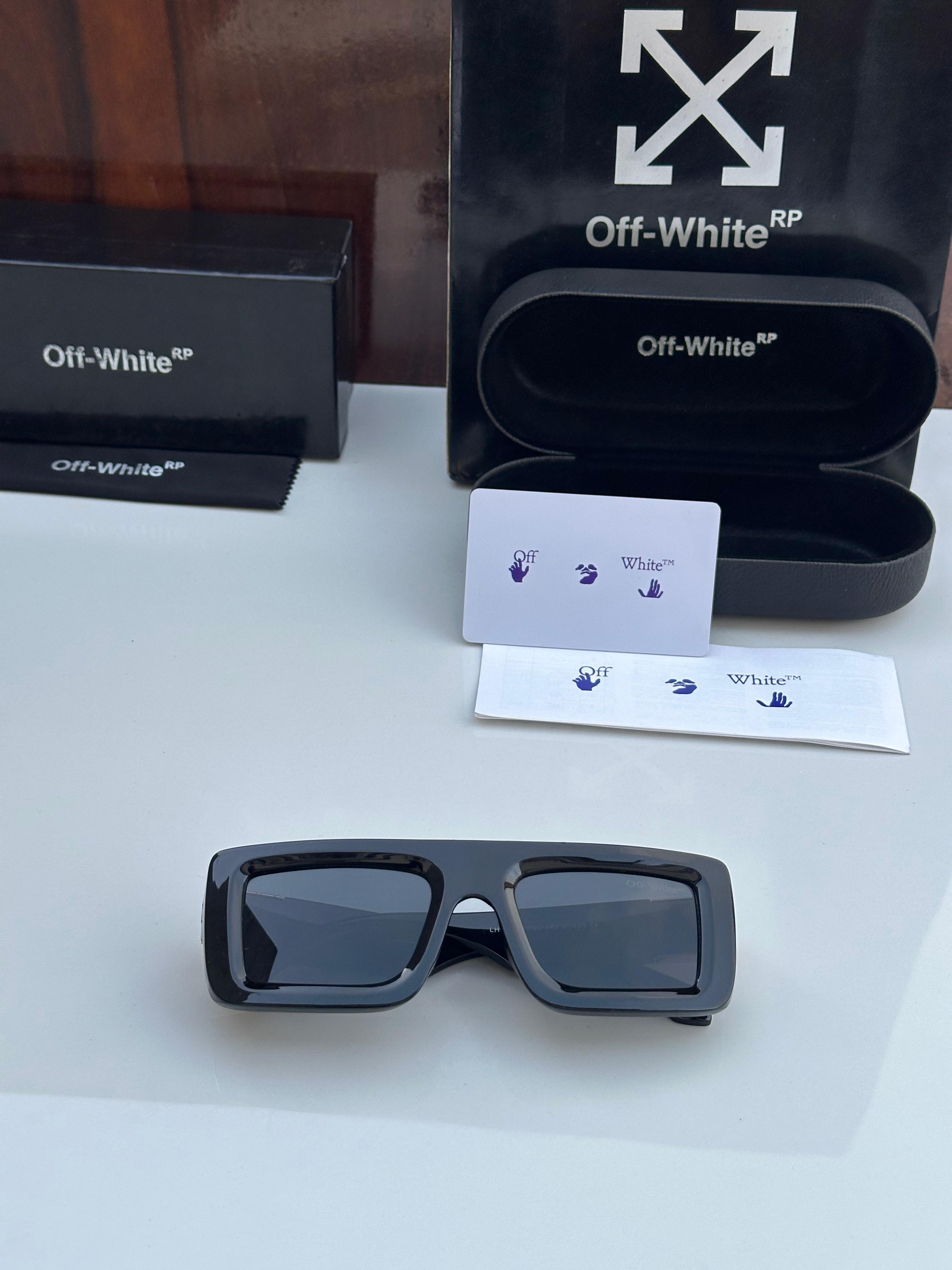 :OFF-WH__ITE SUNGLAS