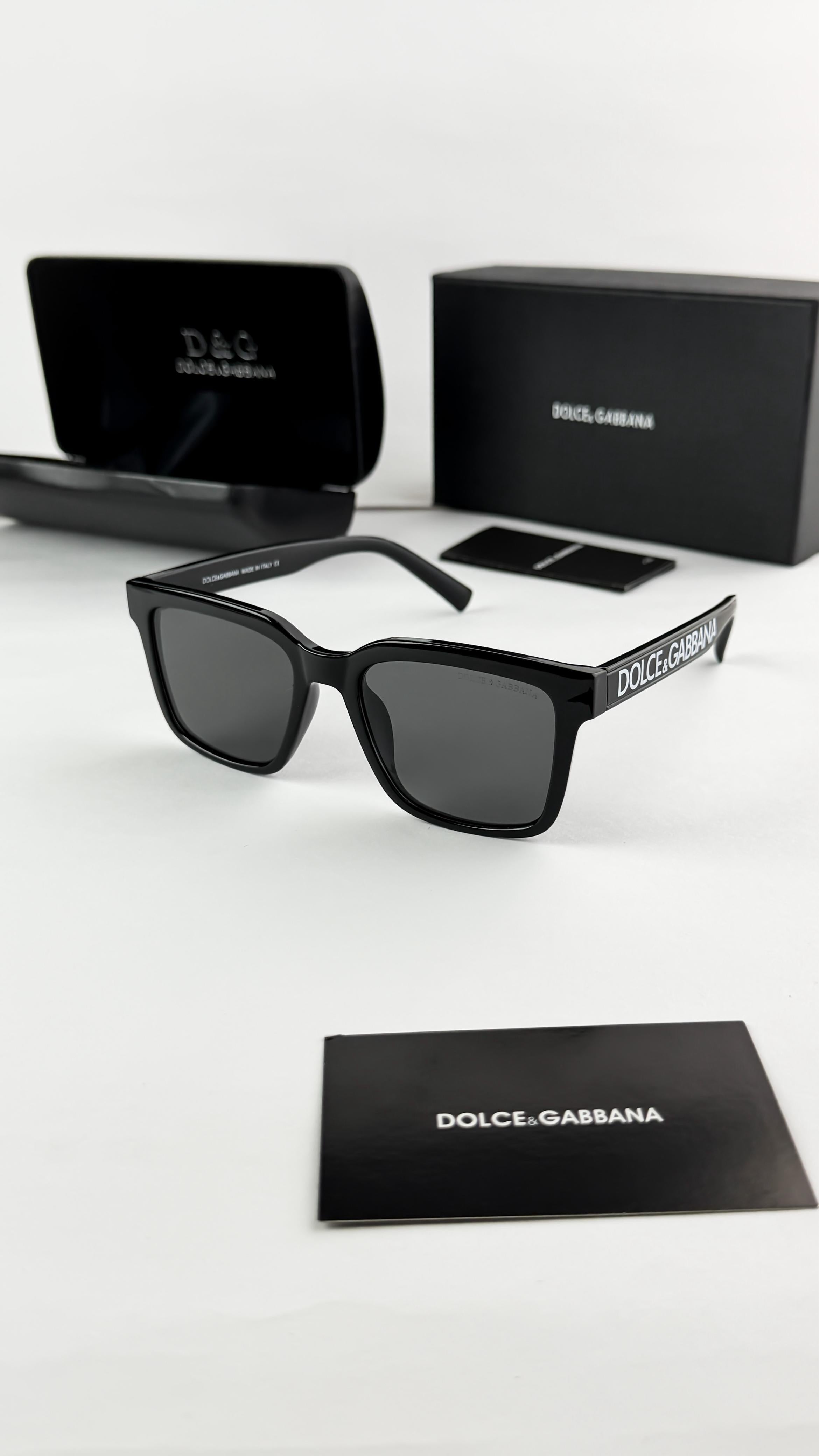 DOLC  BLACK 5101
