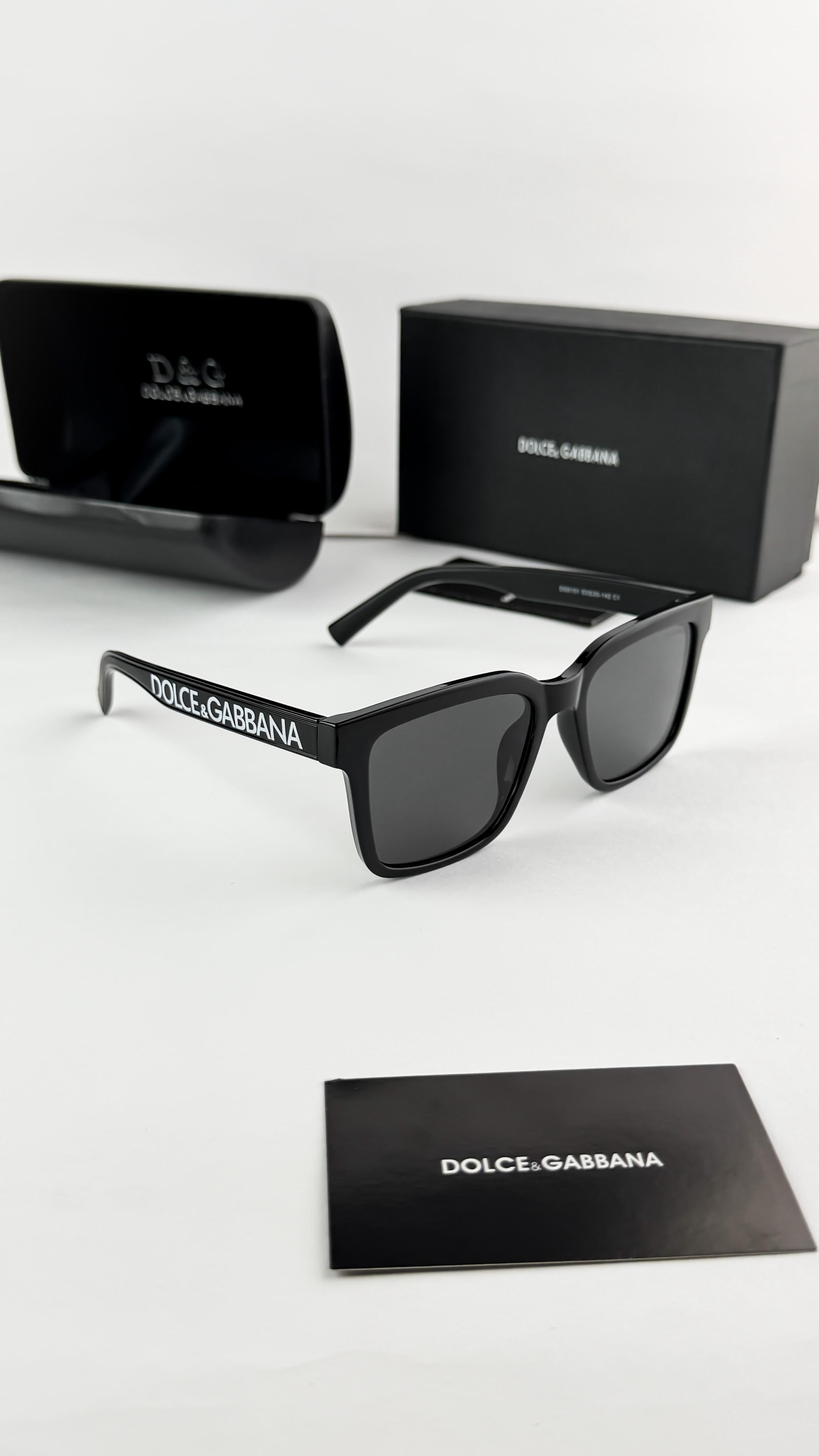 DOLC  BLACK 5101