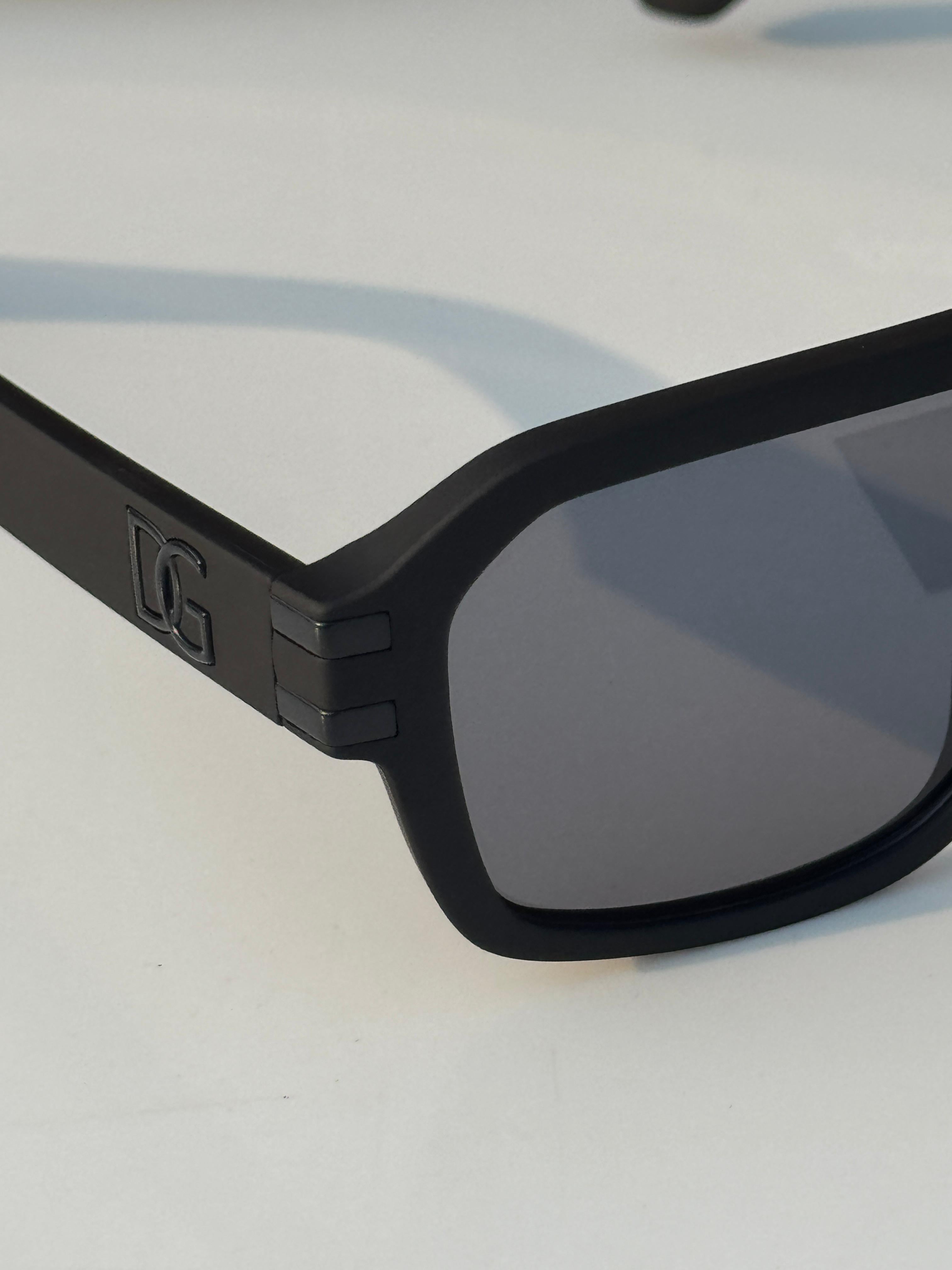 D_ya_vol shaded Sunglass
