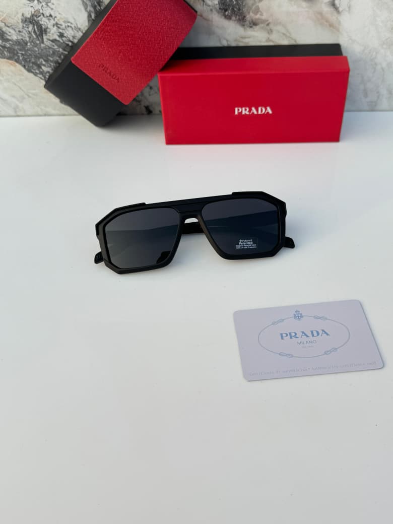 Pra_da_ 5111 black Sunglass