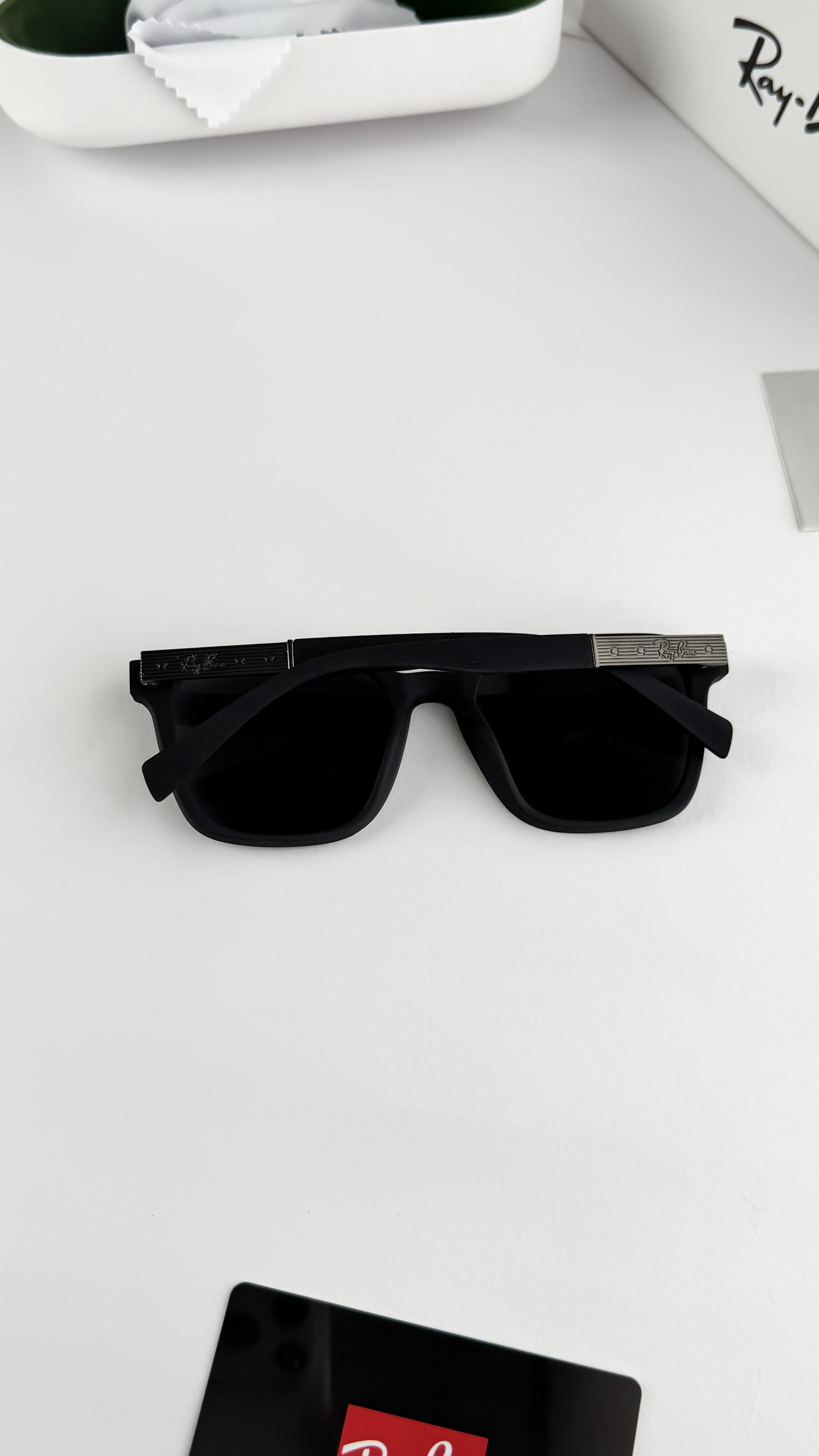 RAY_BAN BLACK 1016 Sunglass