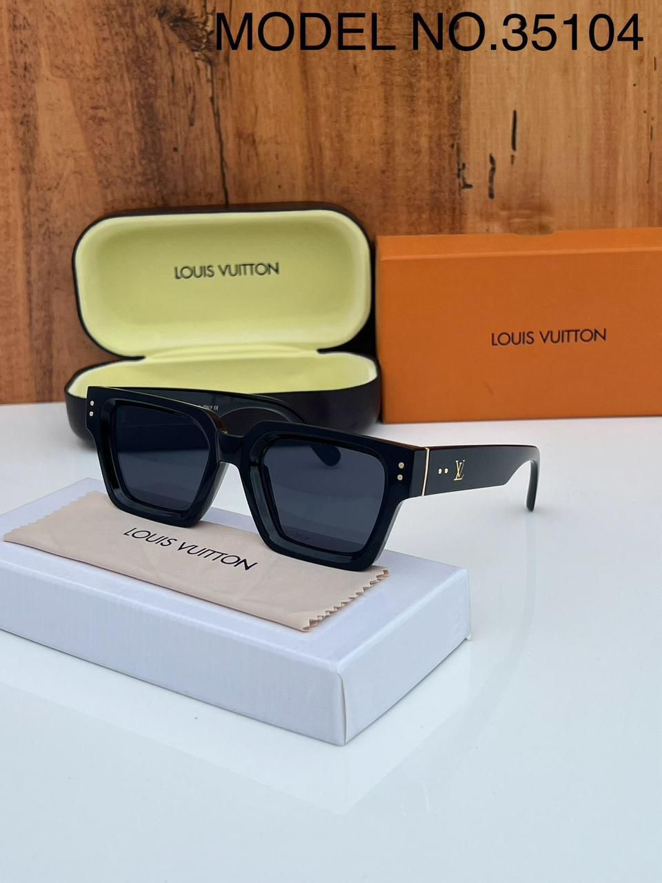 Lo_uis vui_tton 35104 full black Sunglass