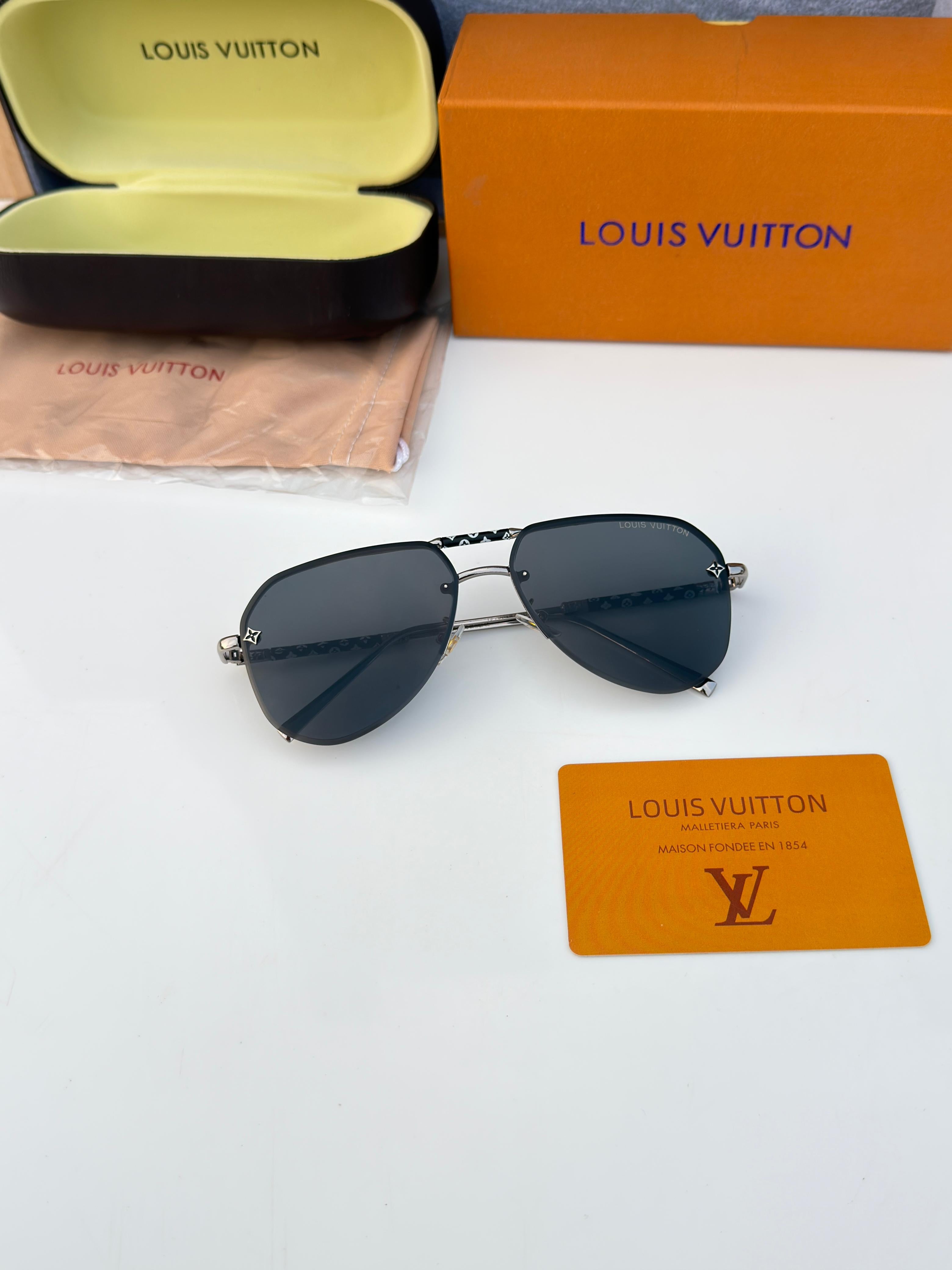Lou_is vui_tton 78011 black Sunglass