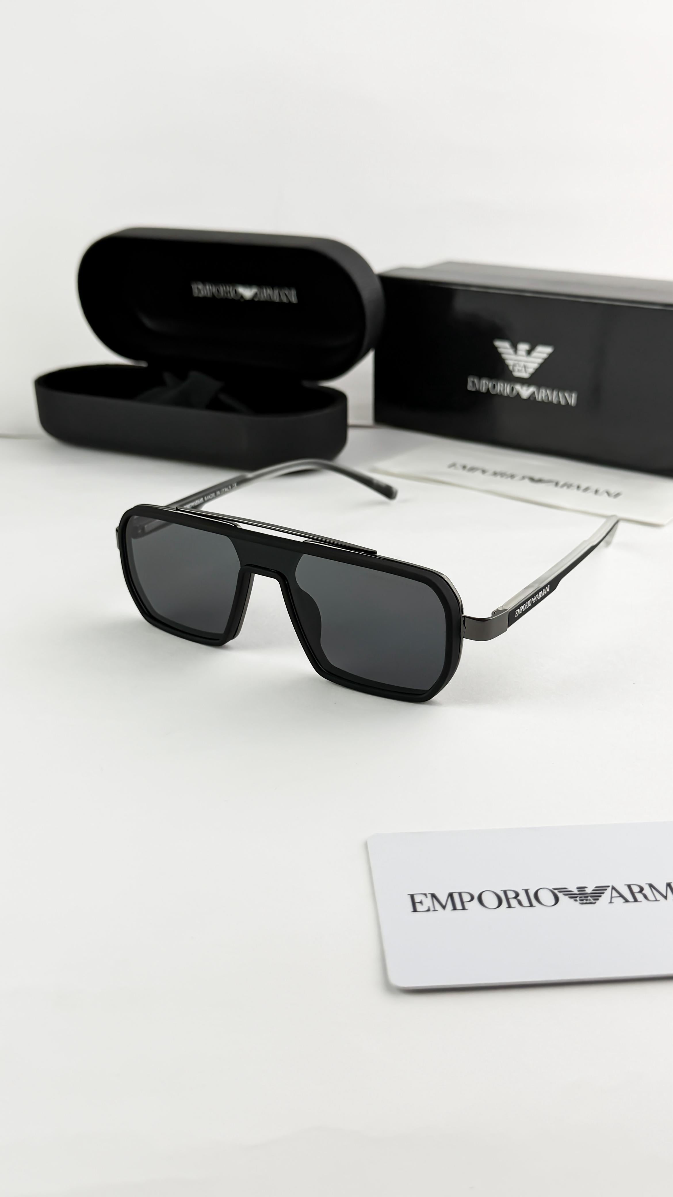 ARM  BLACK 8150 SUNGLASS