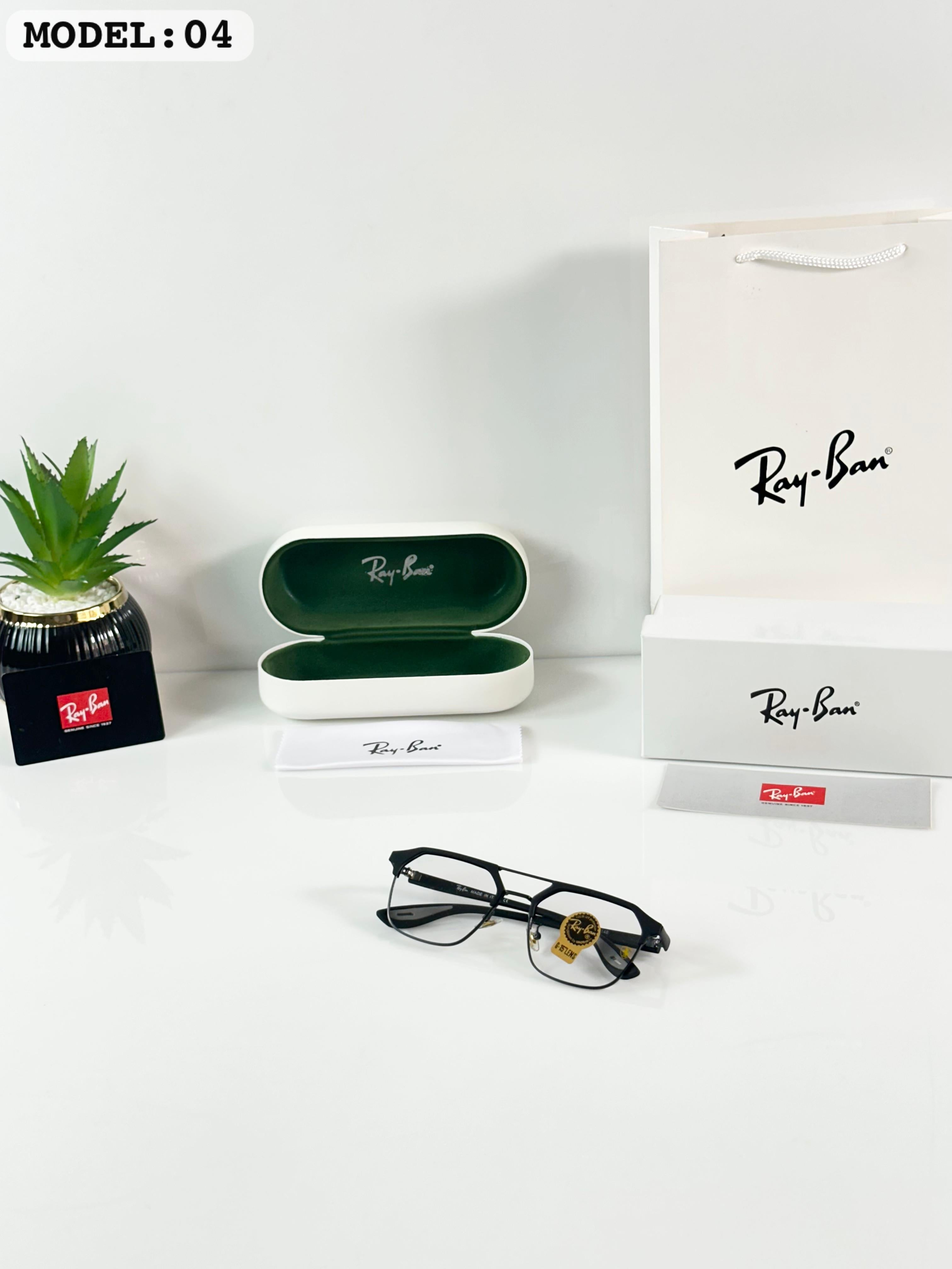RAY 04 BLACK FRAME