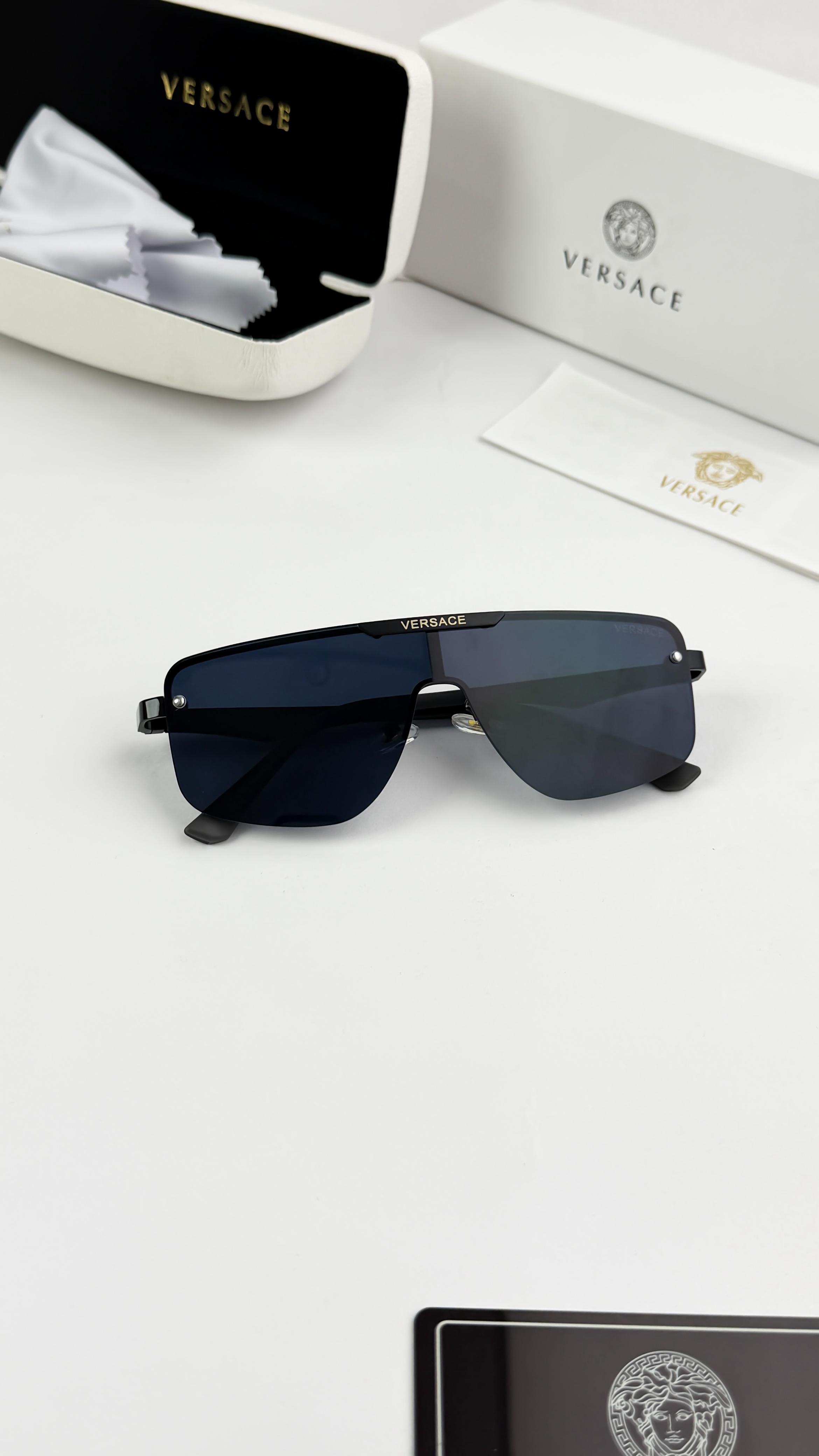 VERS BLACK 25005