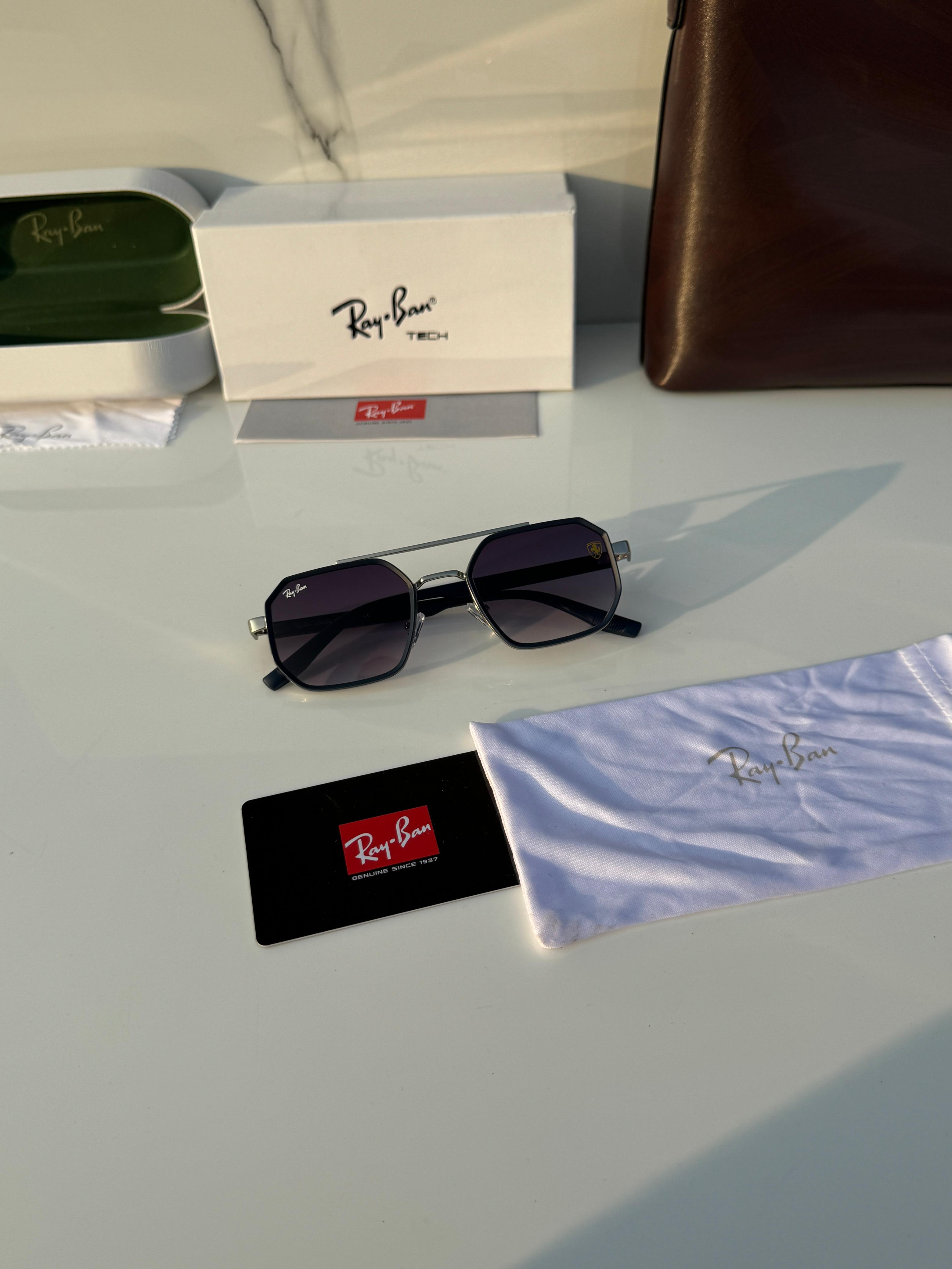 Ray 8820 silver blue Sunglass