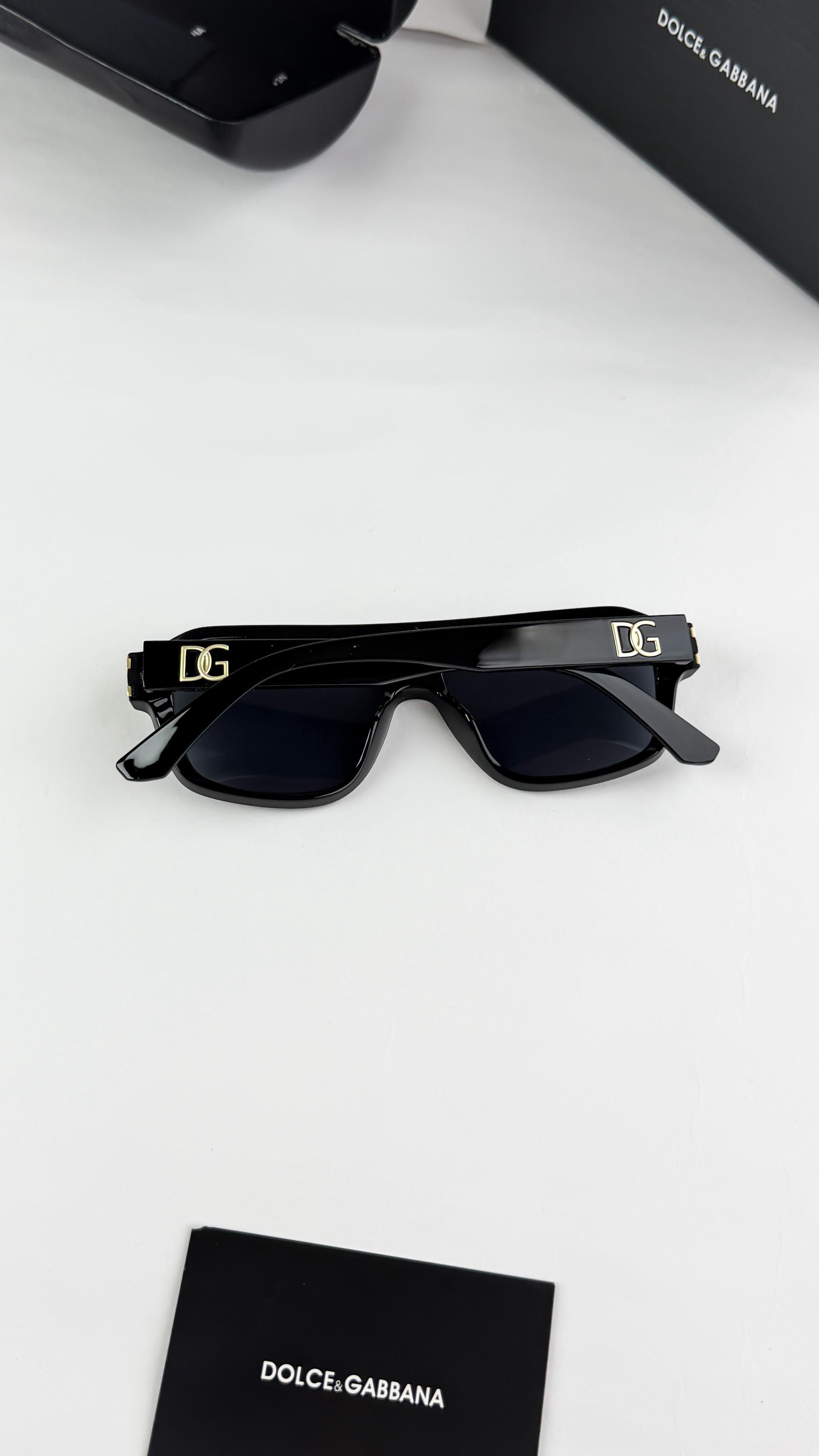 DOLC GOLD BLACK 4962 Sunglass