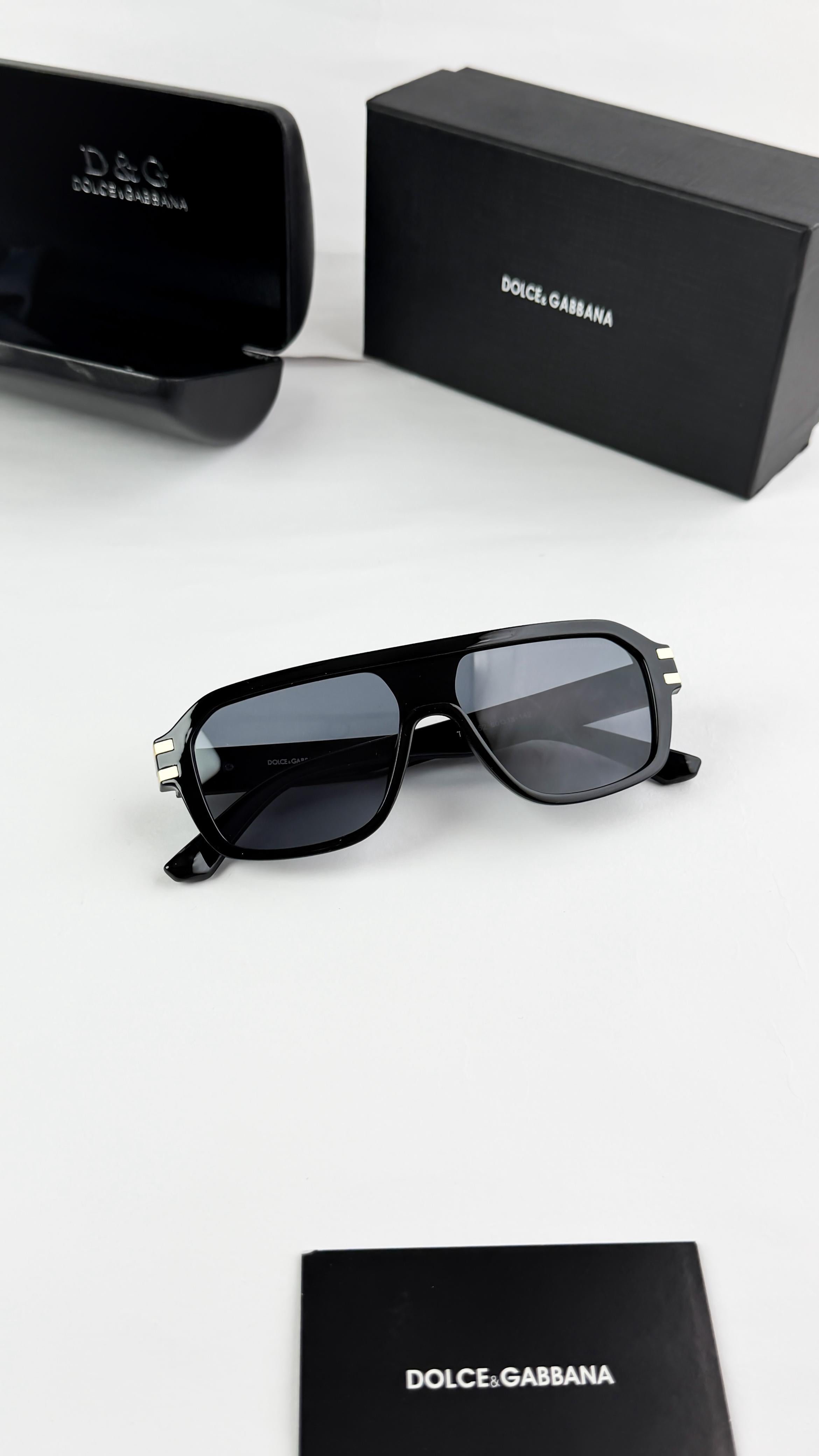 DOLC GOLD BLACK 4962 Sunglass