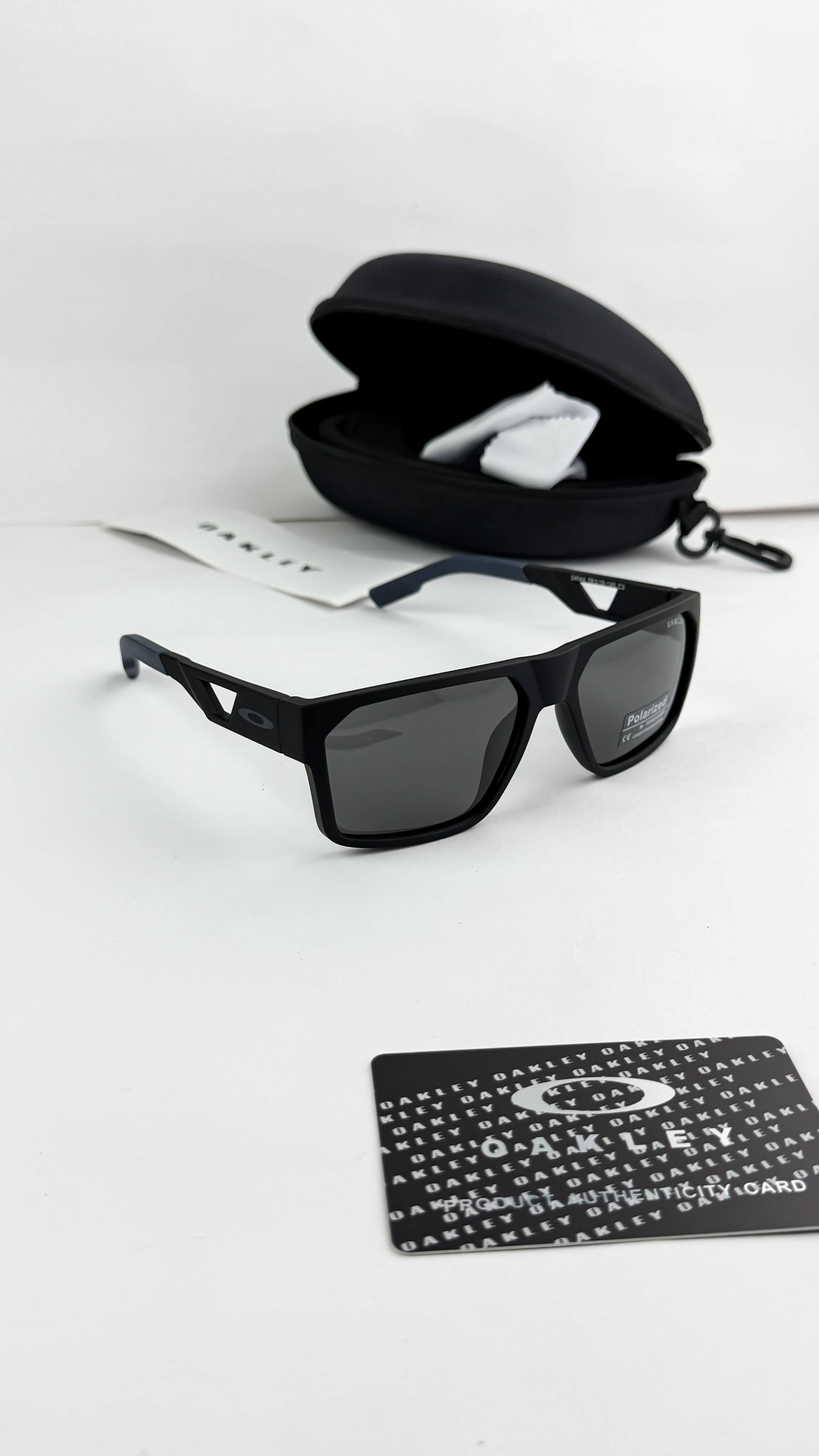 OAK BLACK 24044