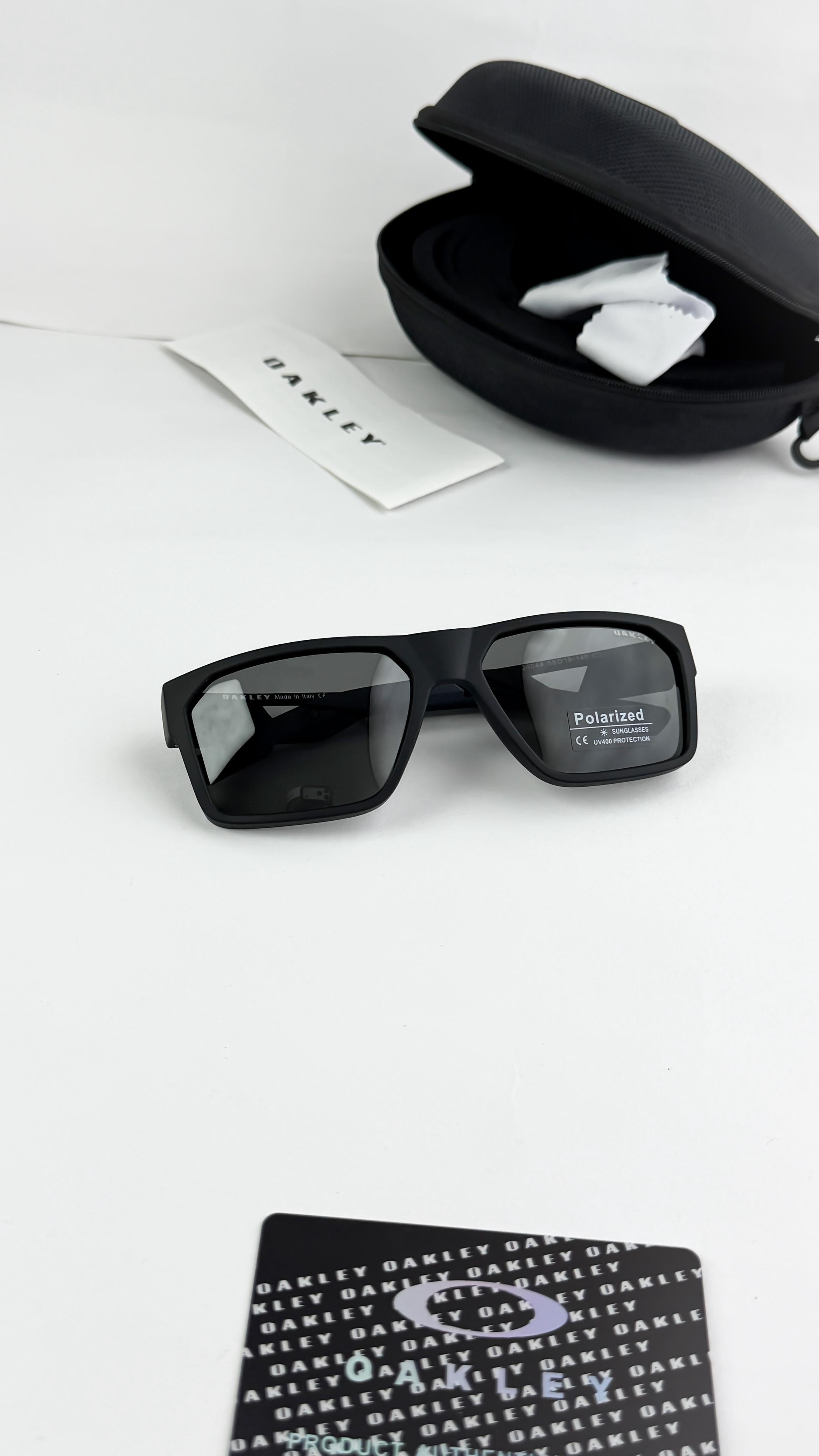 OAK BLACK 24044