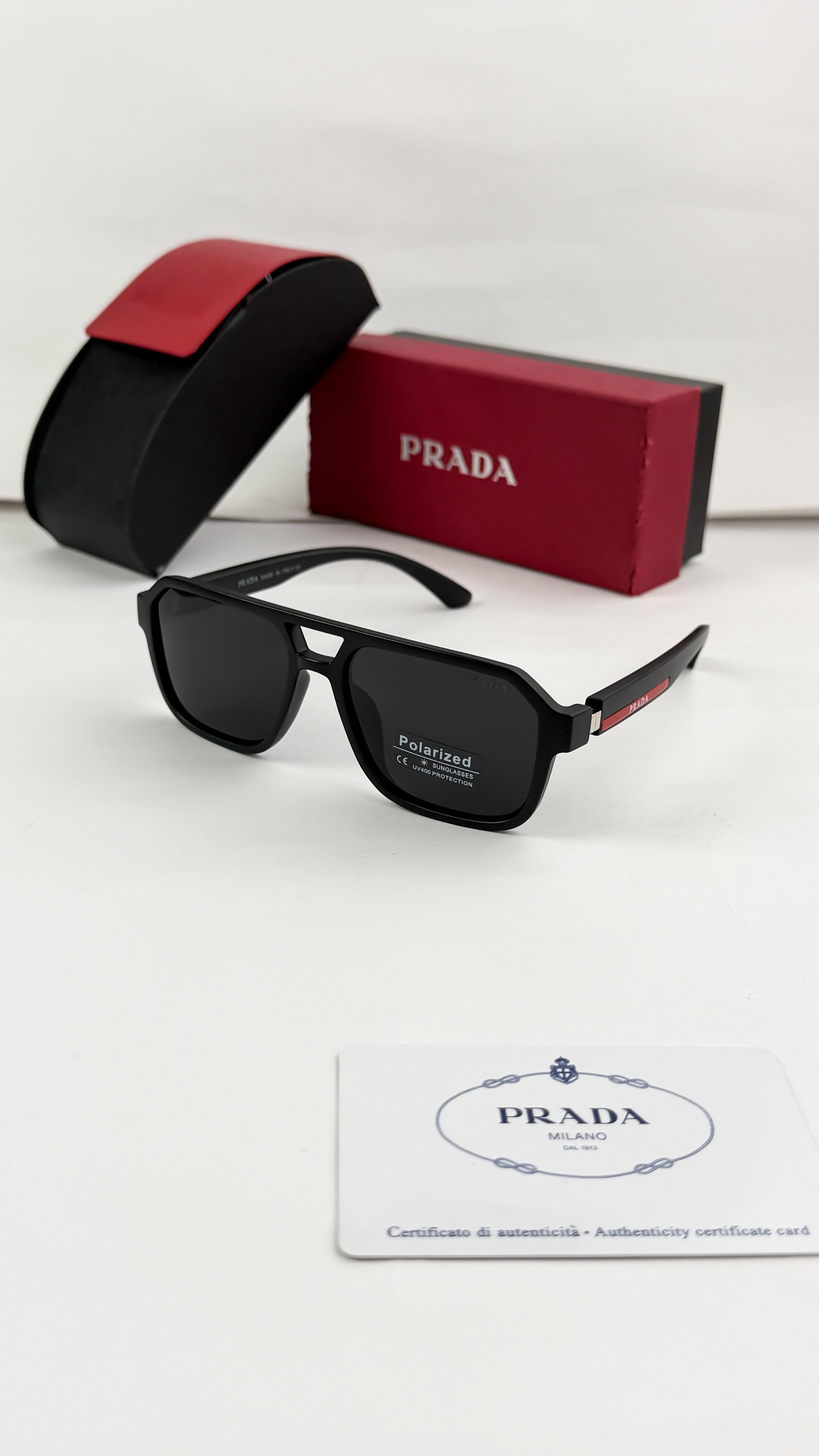 PRA  BLACK 8952