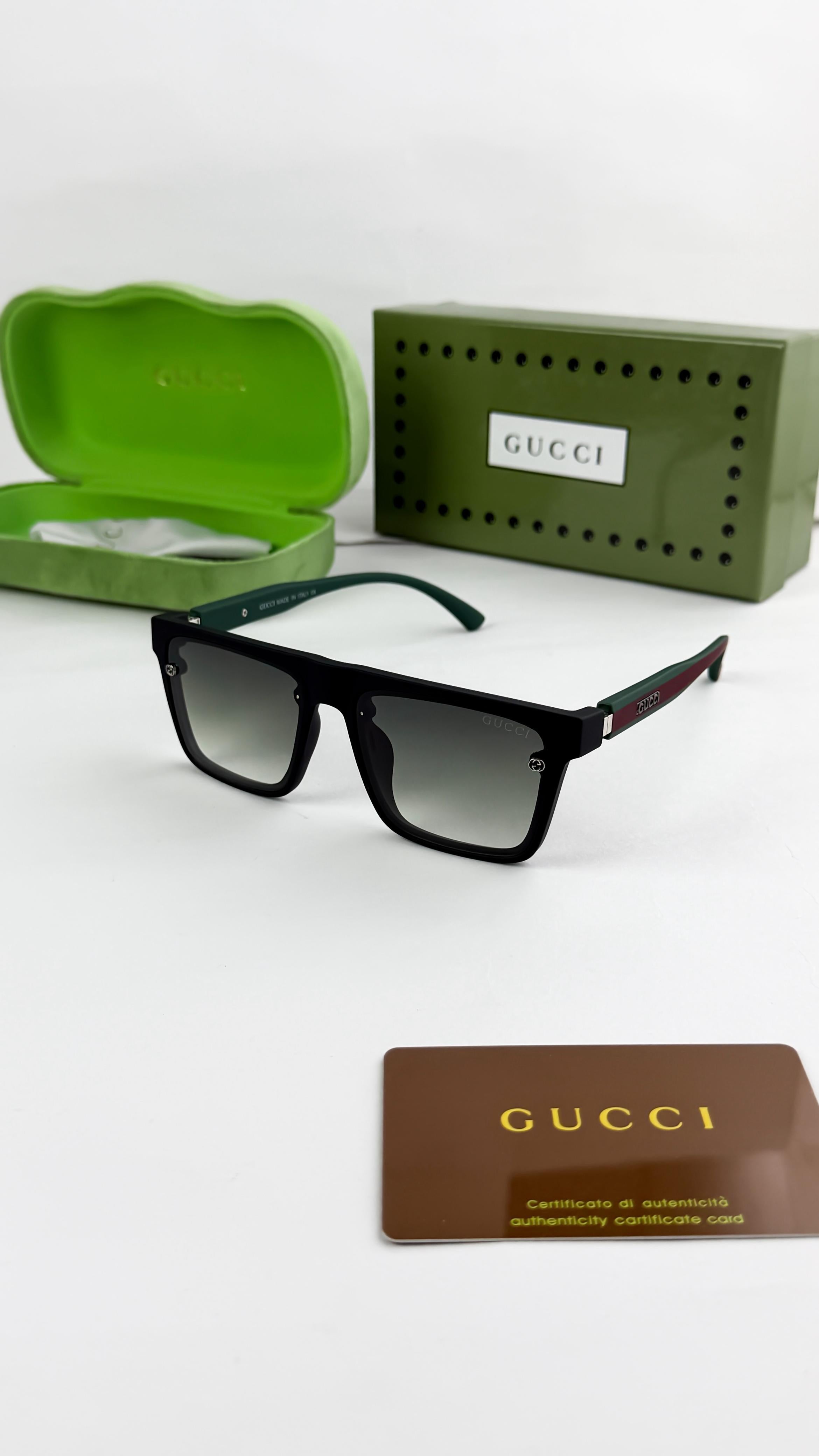 GU  BLACK SHADED 8962