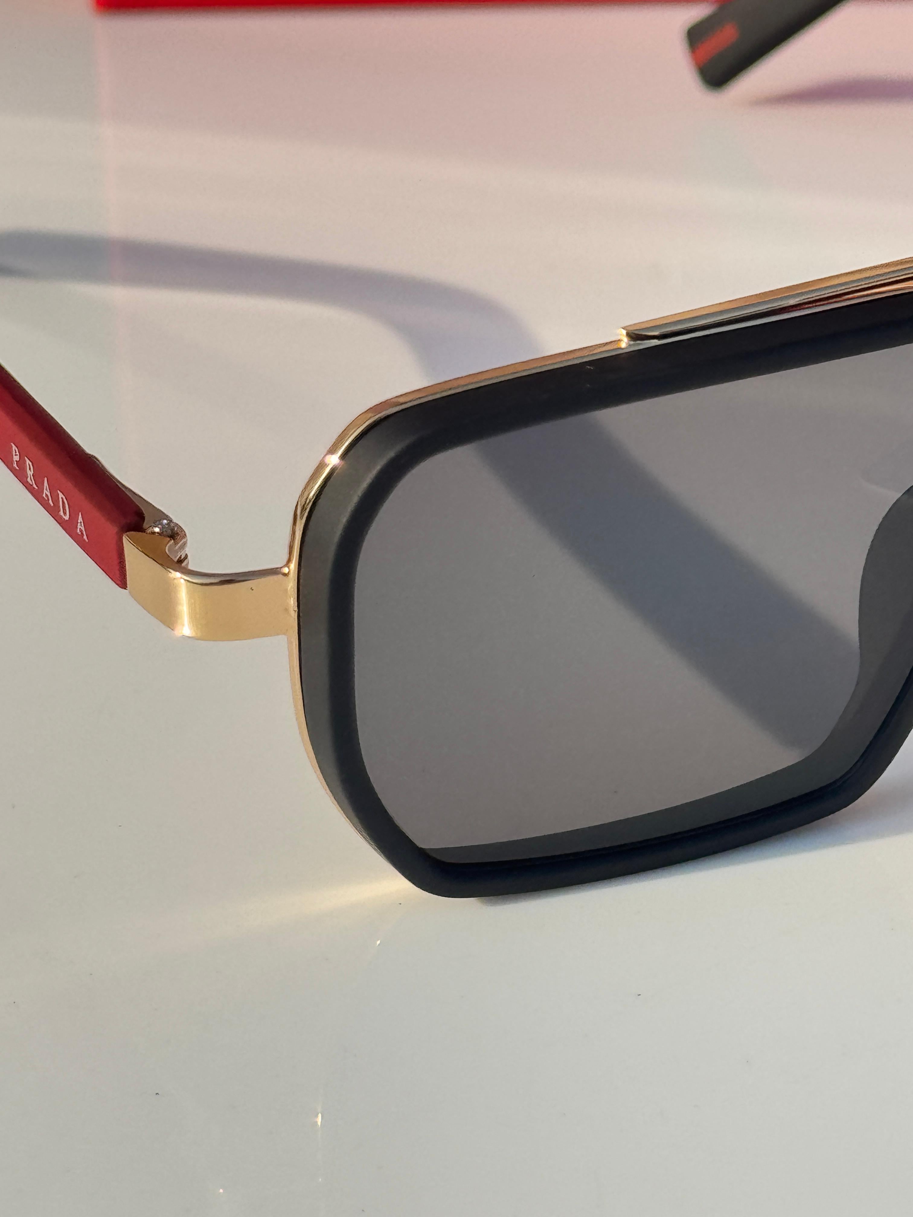 Pra 8151 black gold  SUNGLASS