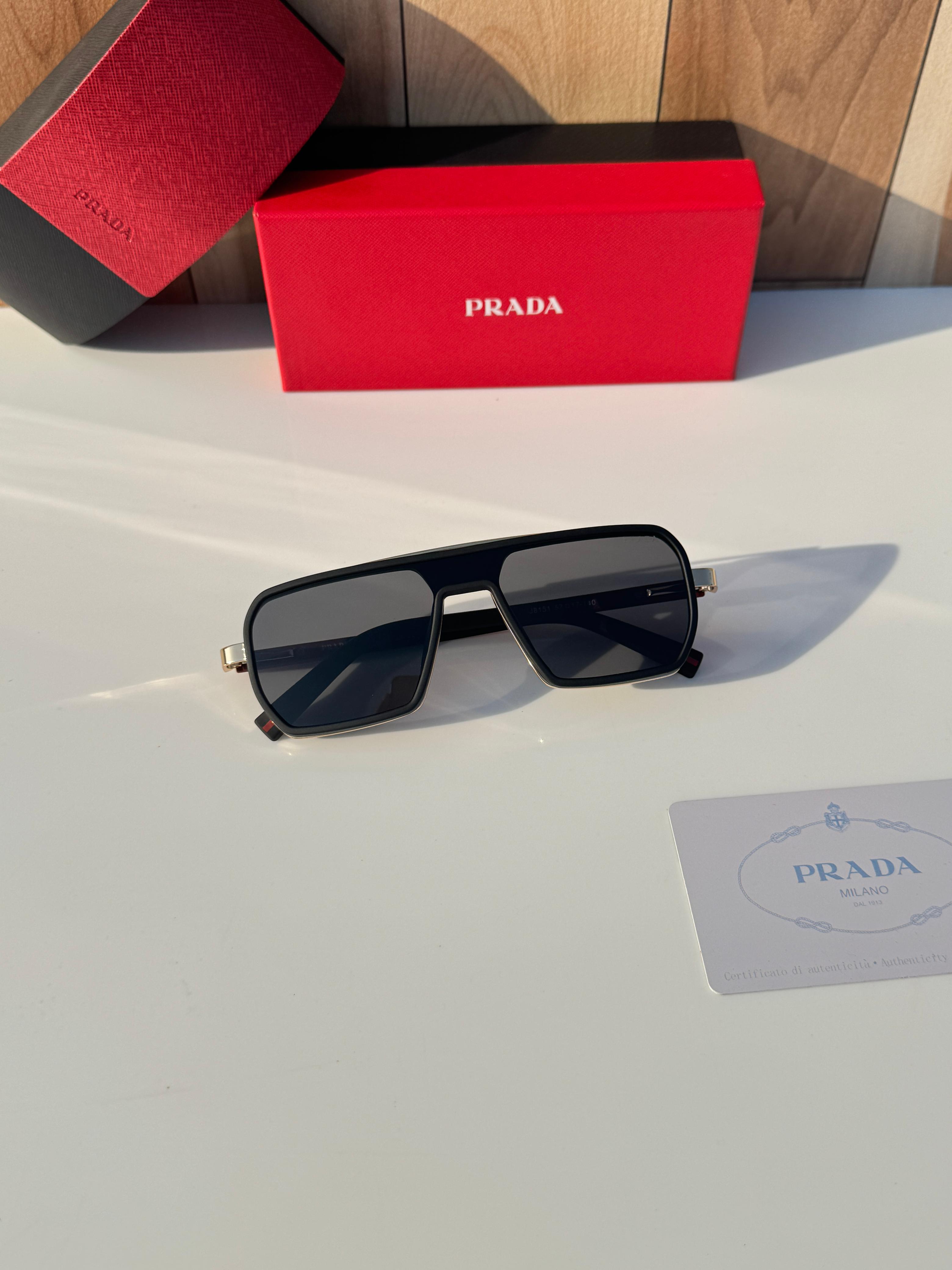 Pra 8151 black gold  SUNGLASS