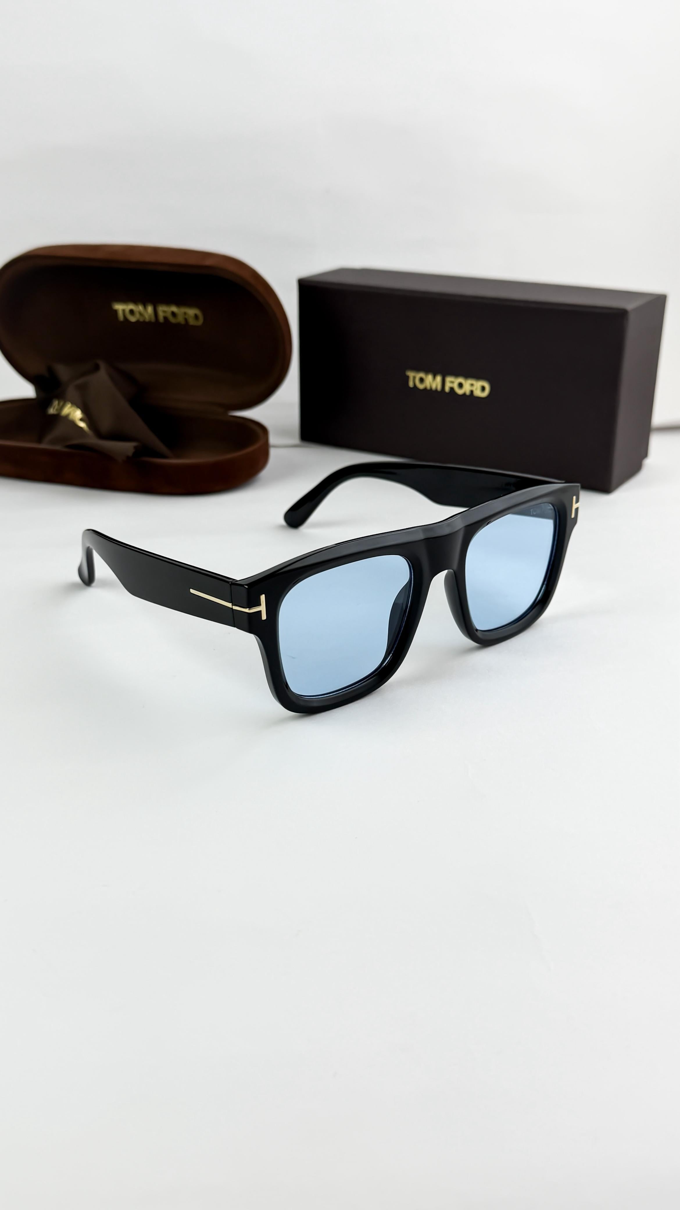 TOM  BLACK BLUE 258 SUNGLASS
