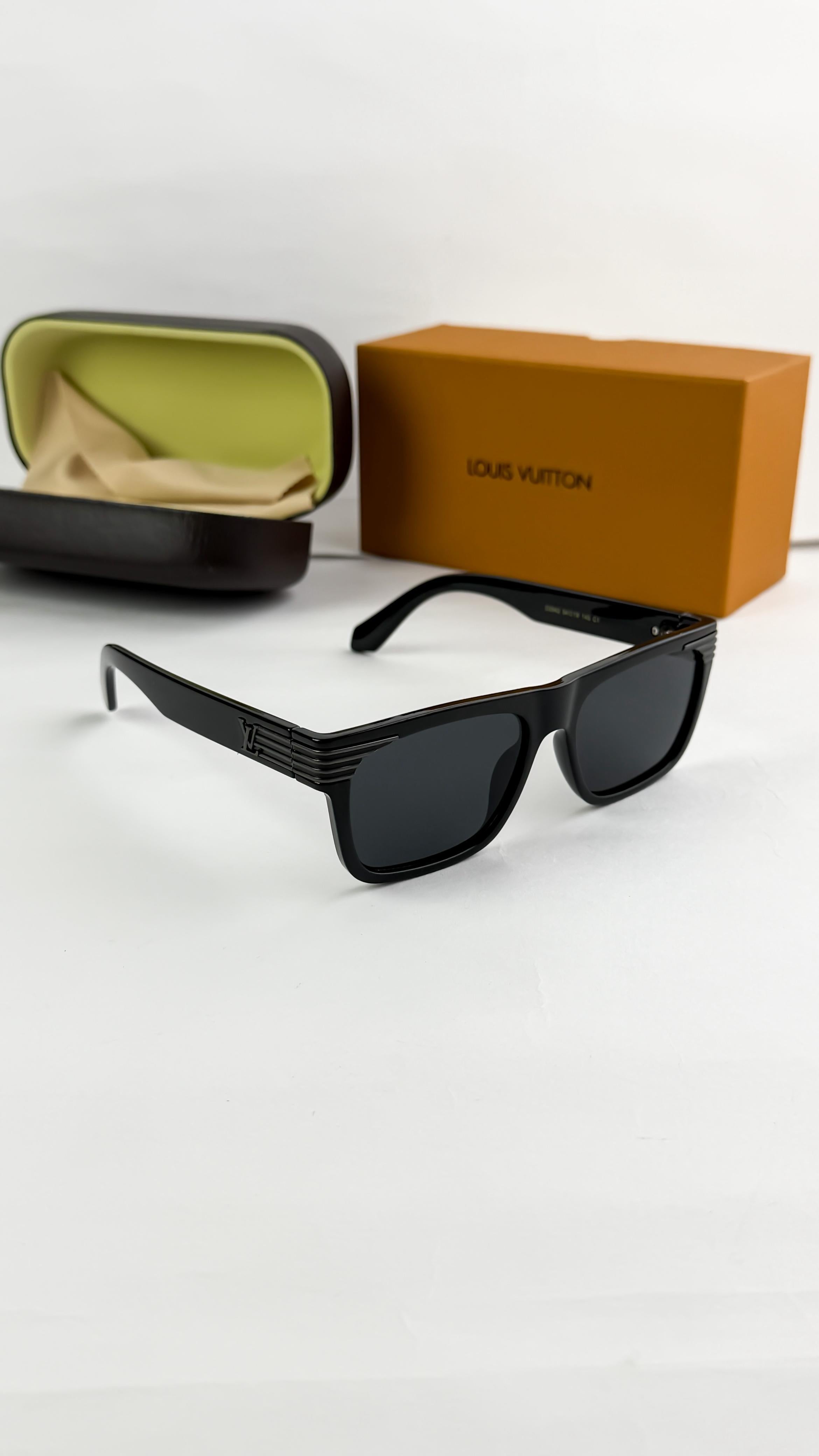 LOU  BLACK PEARL 2952 SUNGLASS