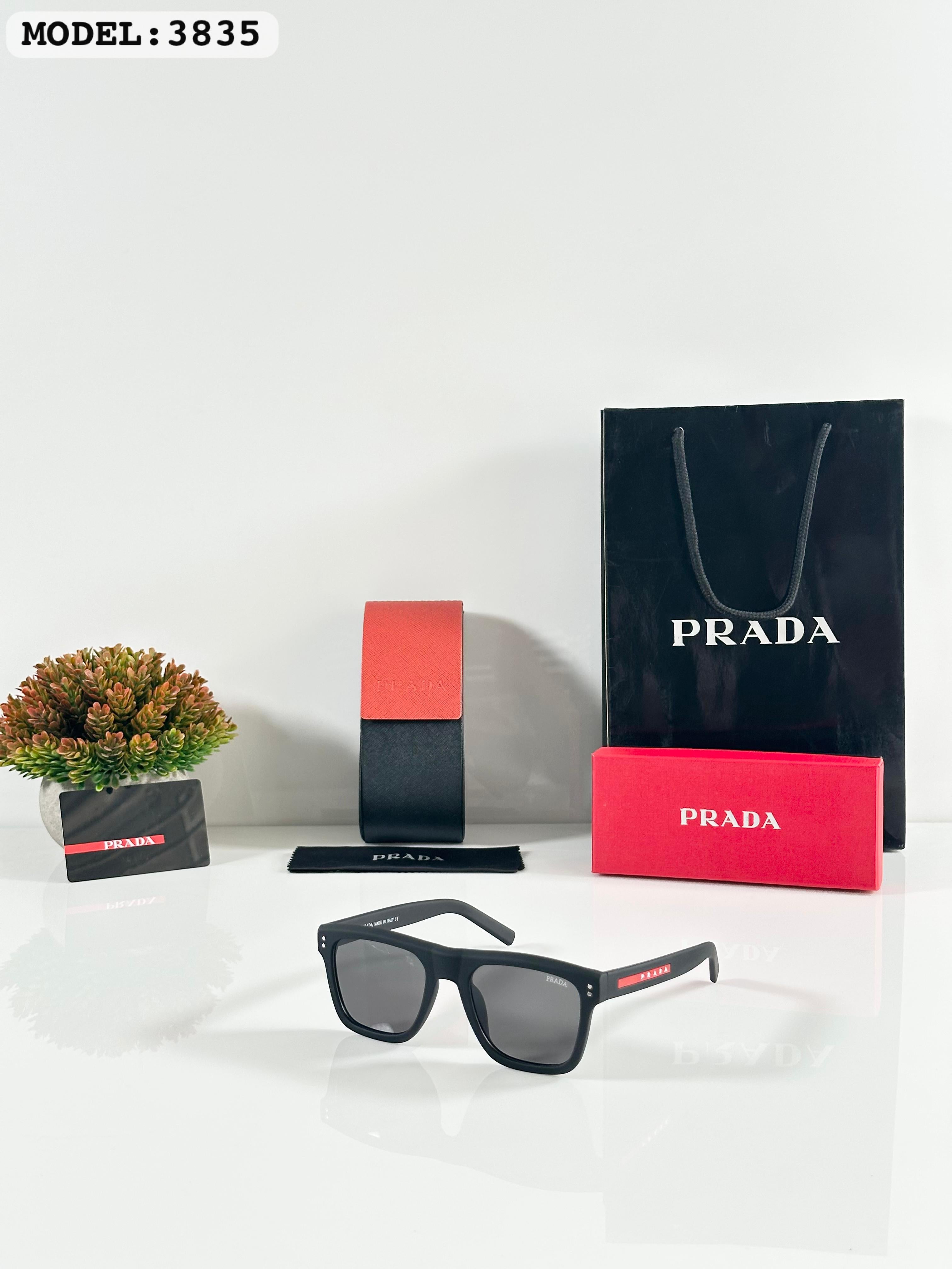 PRA 3835 MATE BLACK SUNGLASS