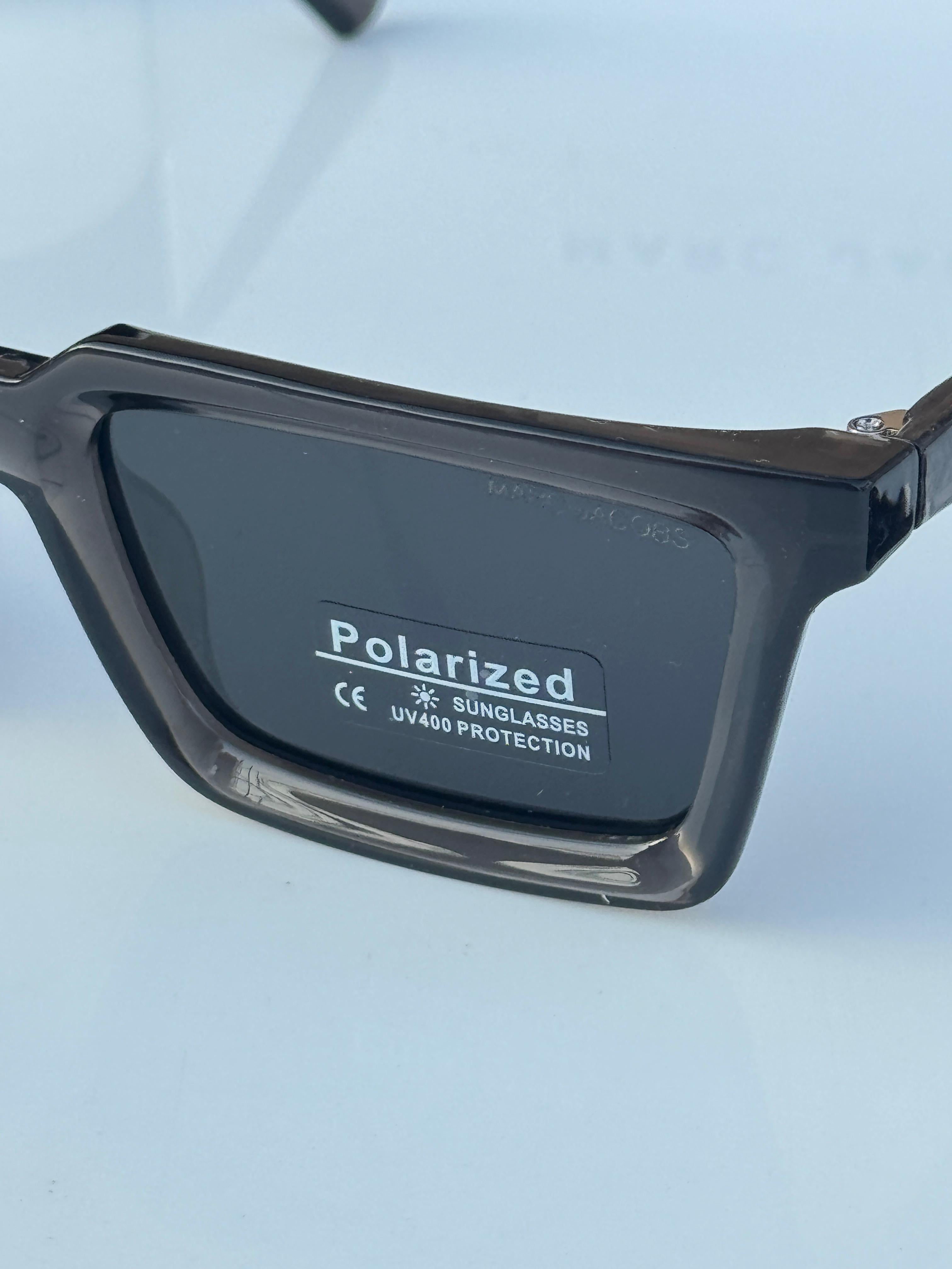 Ma_r_c jac_obs 11017 grey black