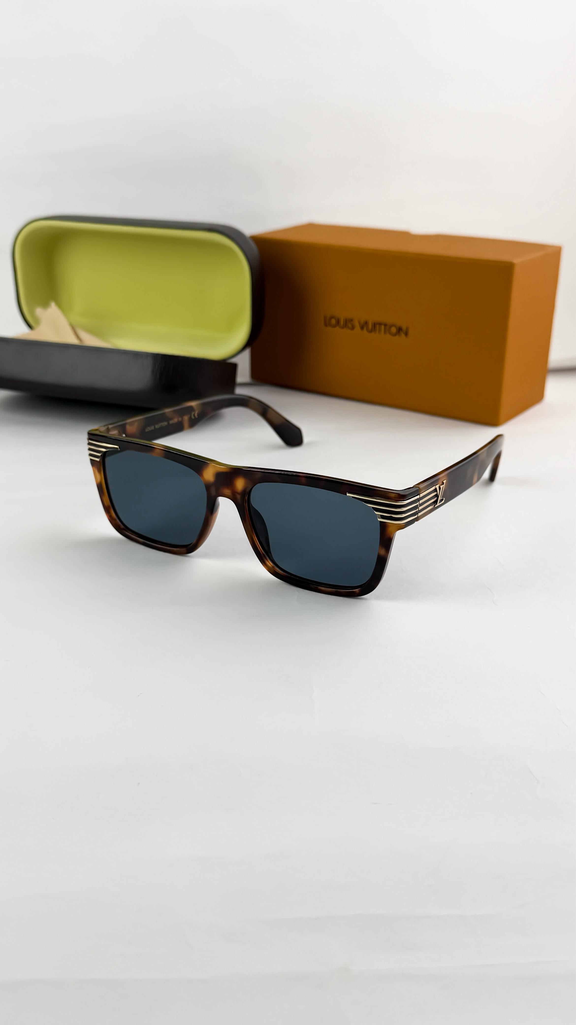 LOU TIGER BLACK 2942