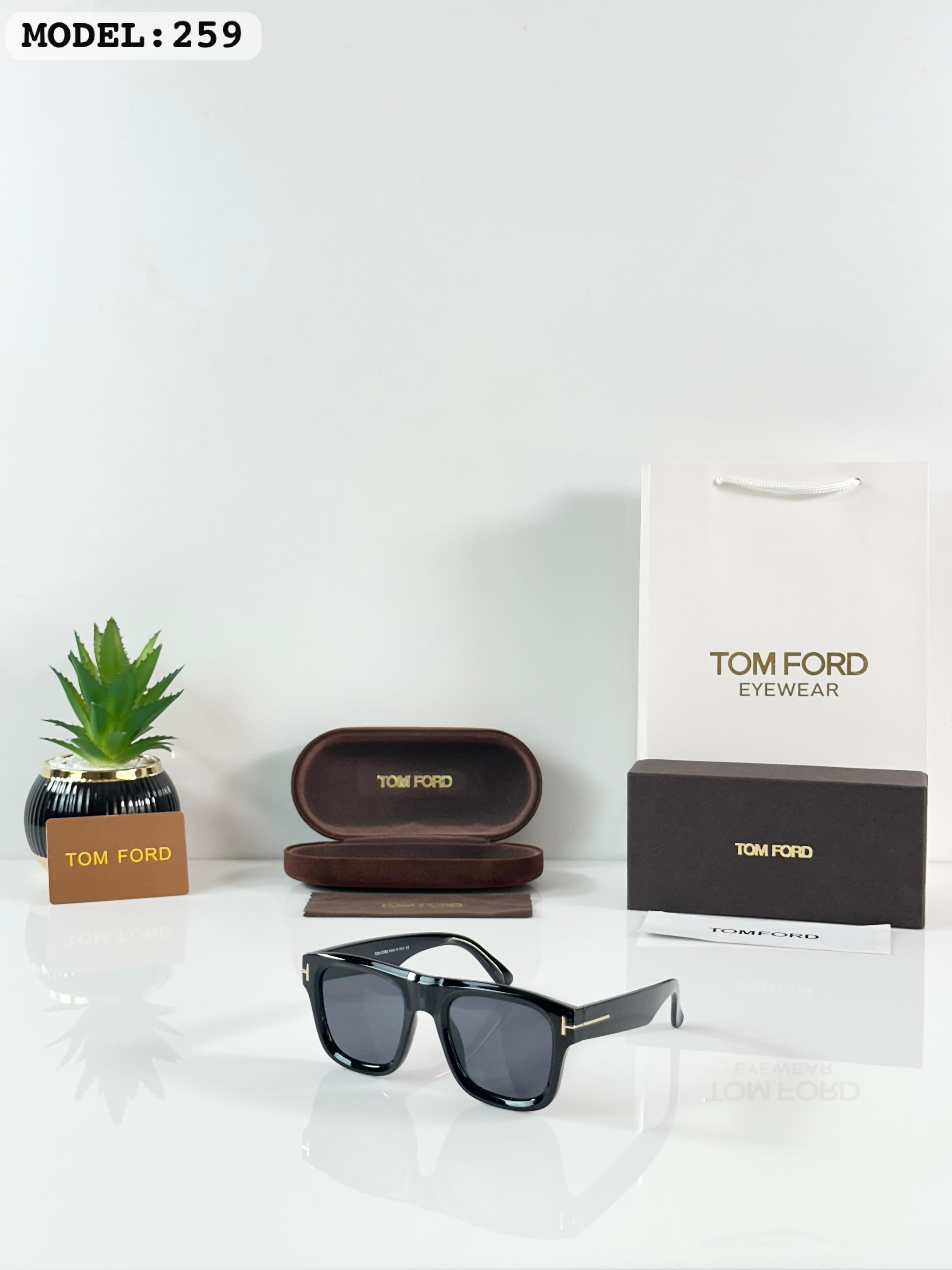 TOM 259 BLACK  SUNGLASS