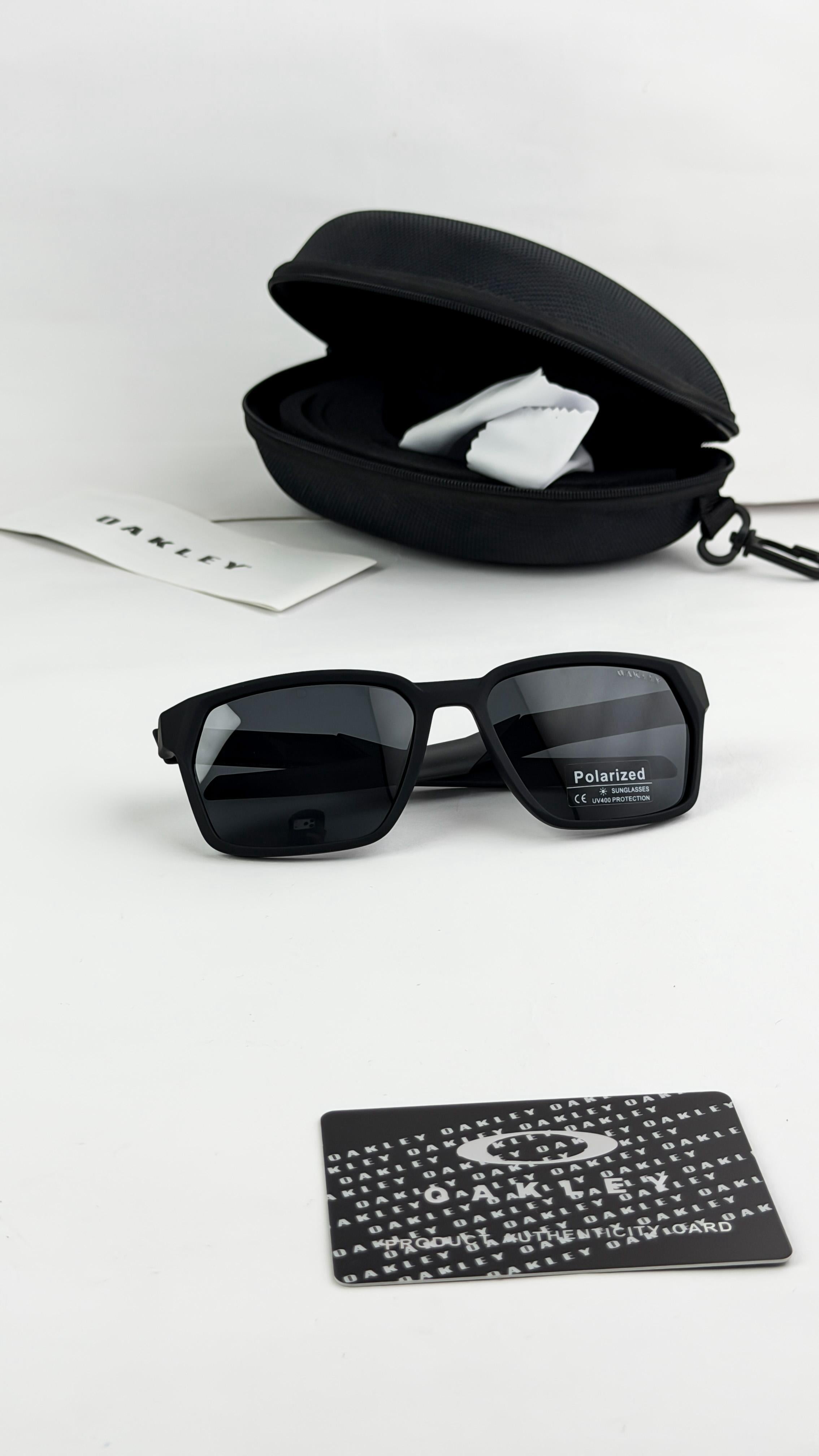 OAK BLACK 24042 SUNGLASS