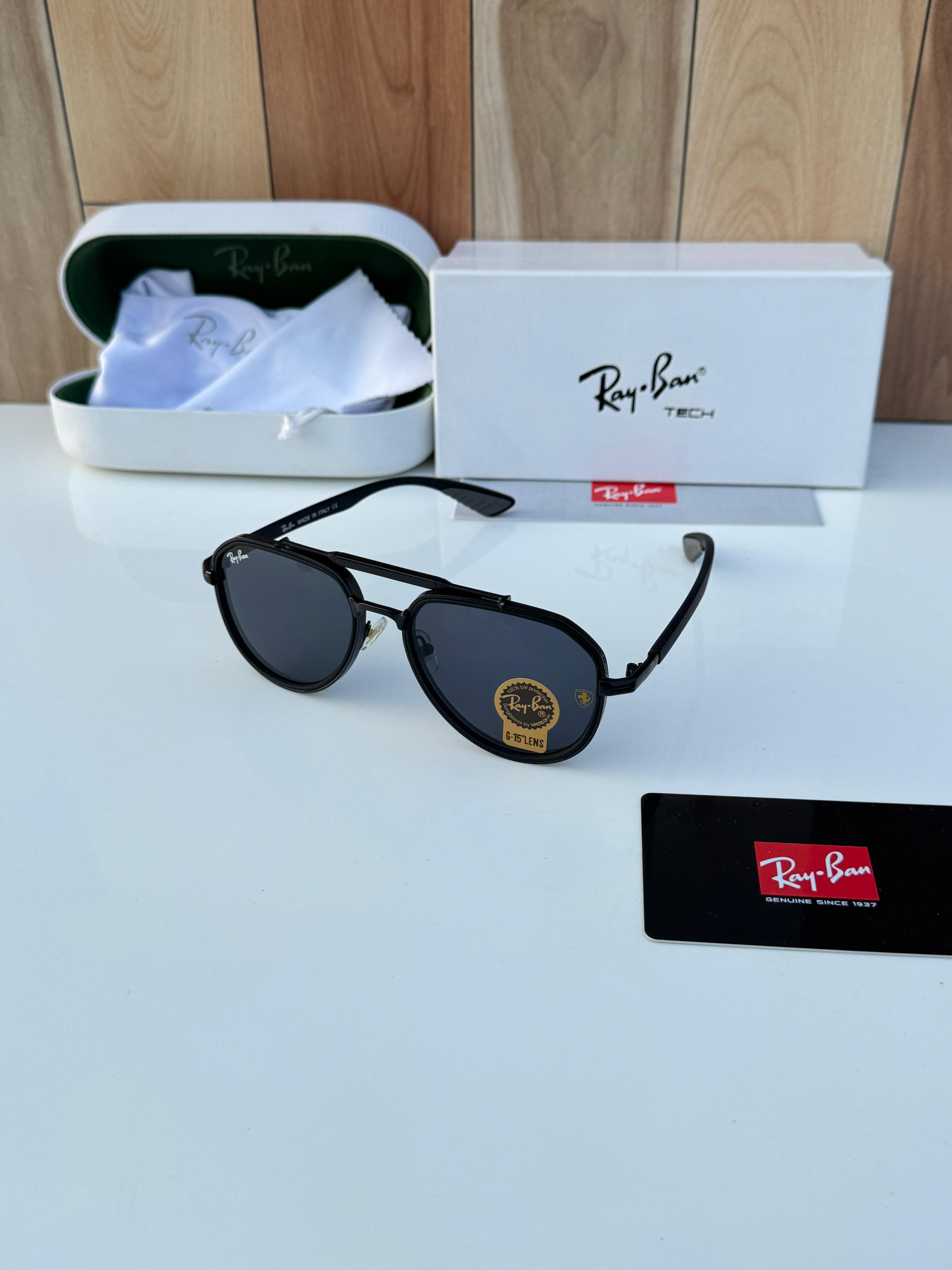 May 1029 gold black SUNGLASS