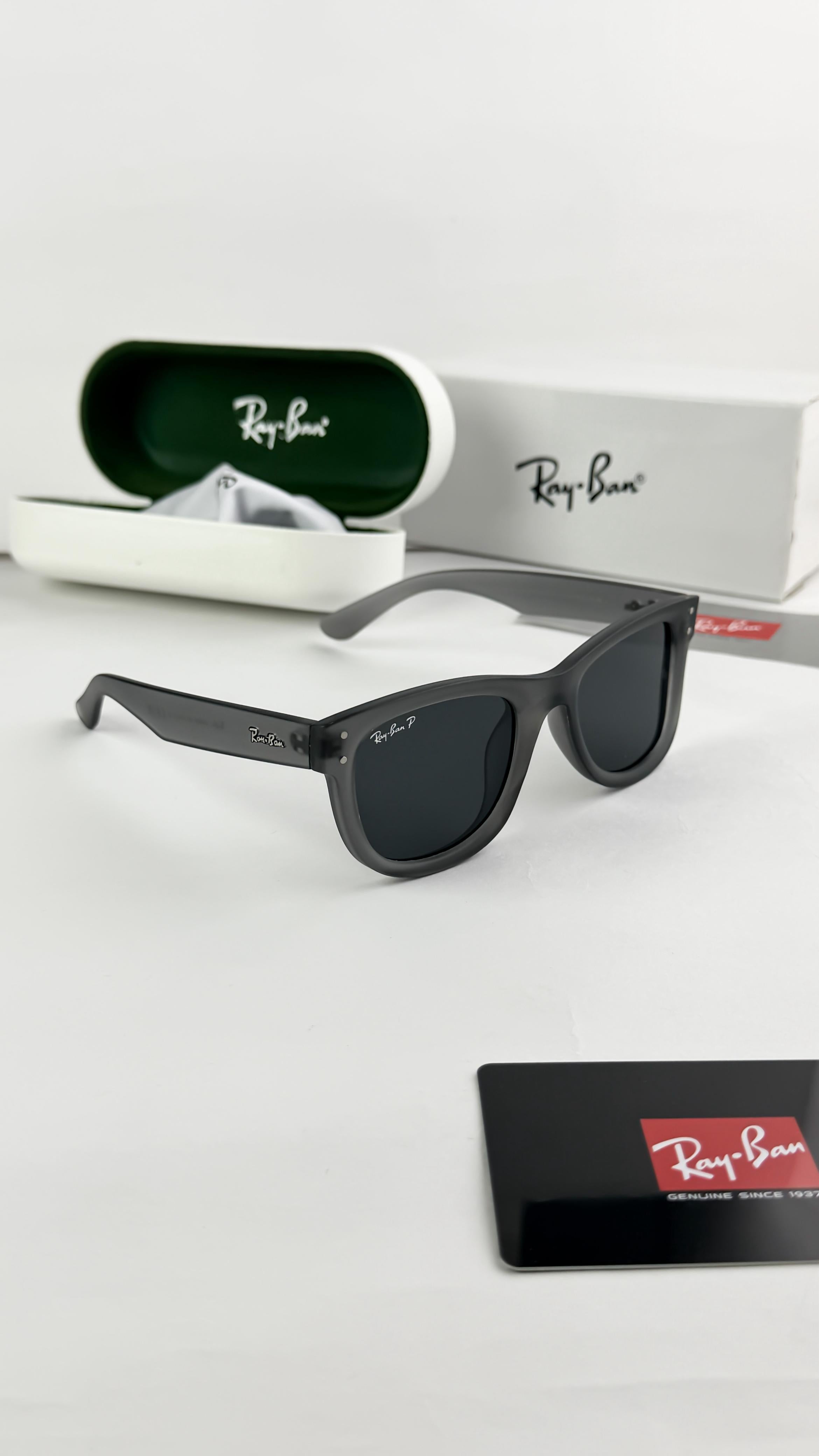 RAY GREY REVERSE 0502