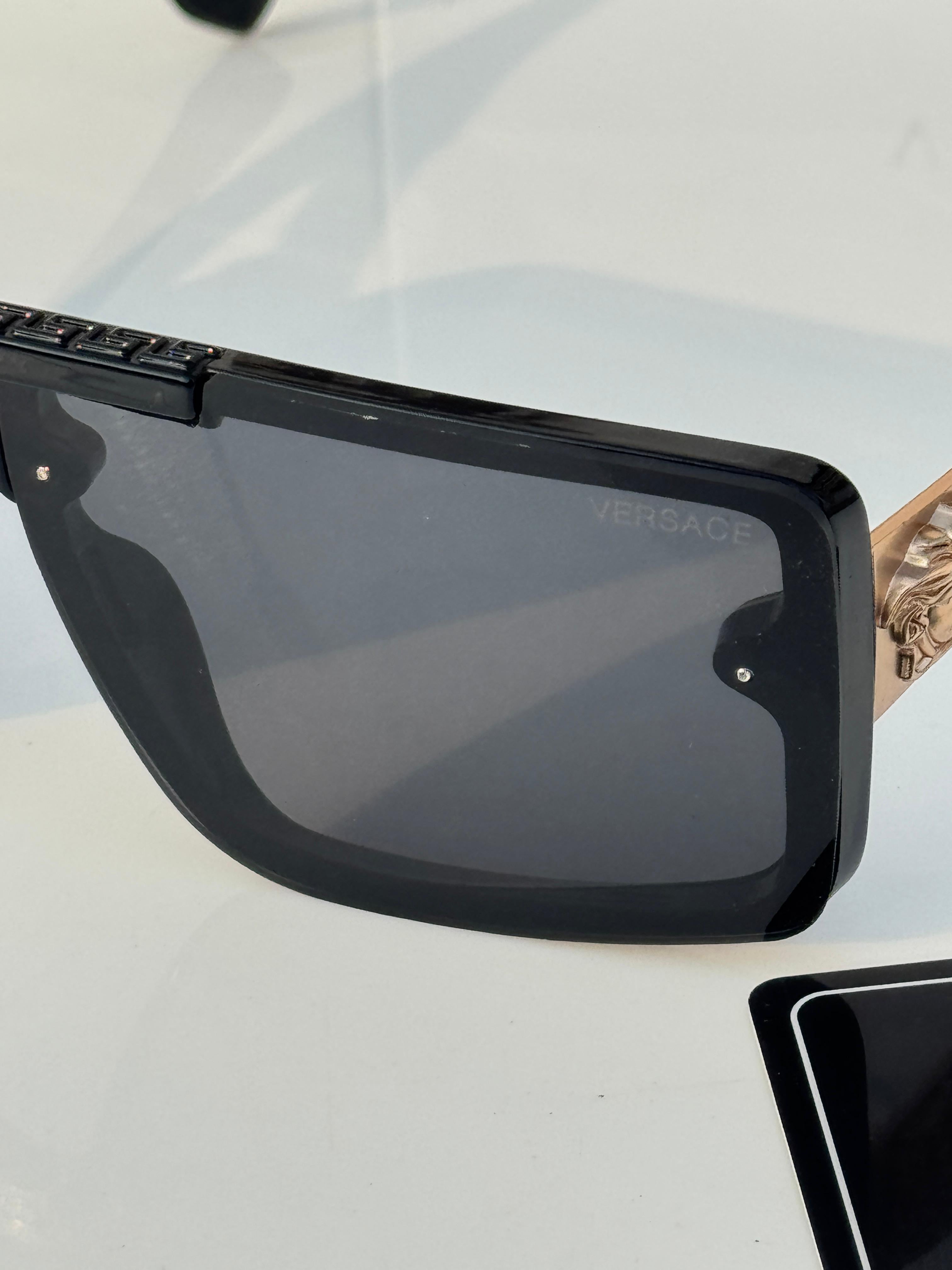 Ver  9236 black SUNGLASS