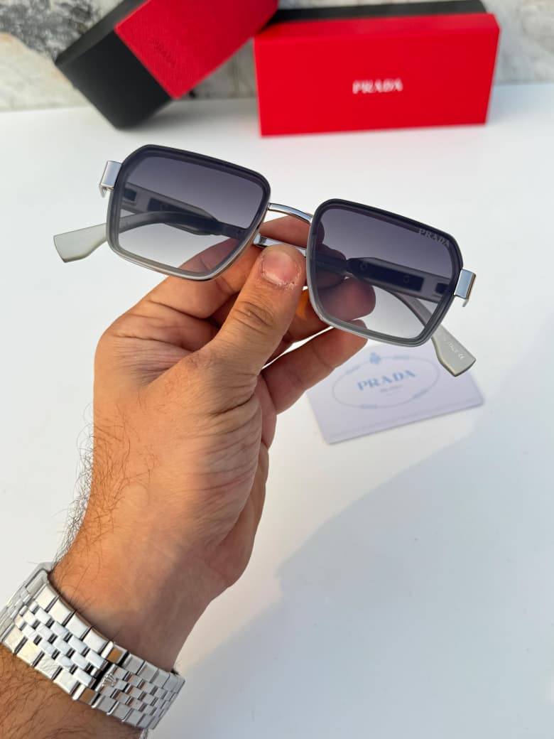 PrA 590 green SUNGLASS