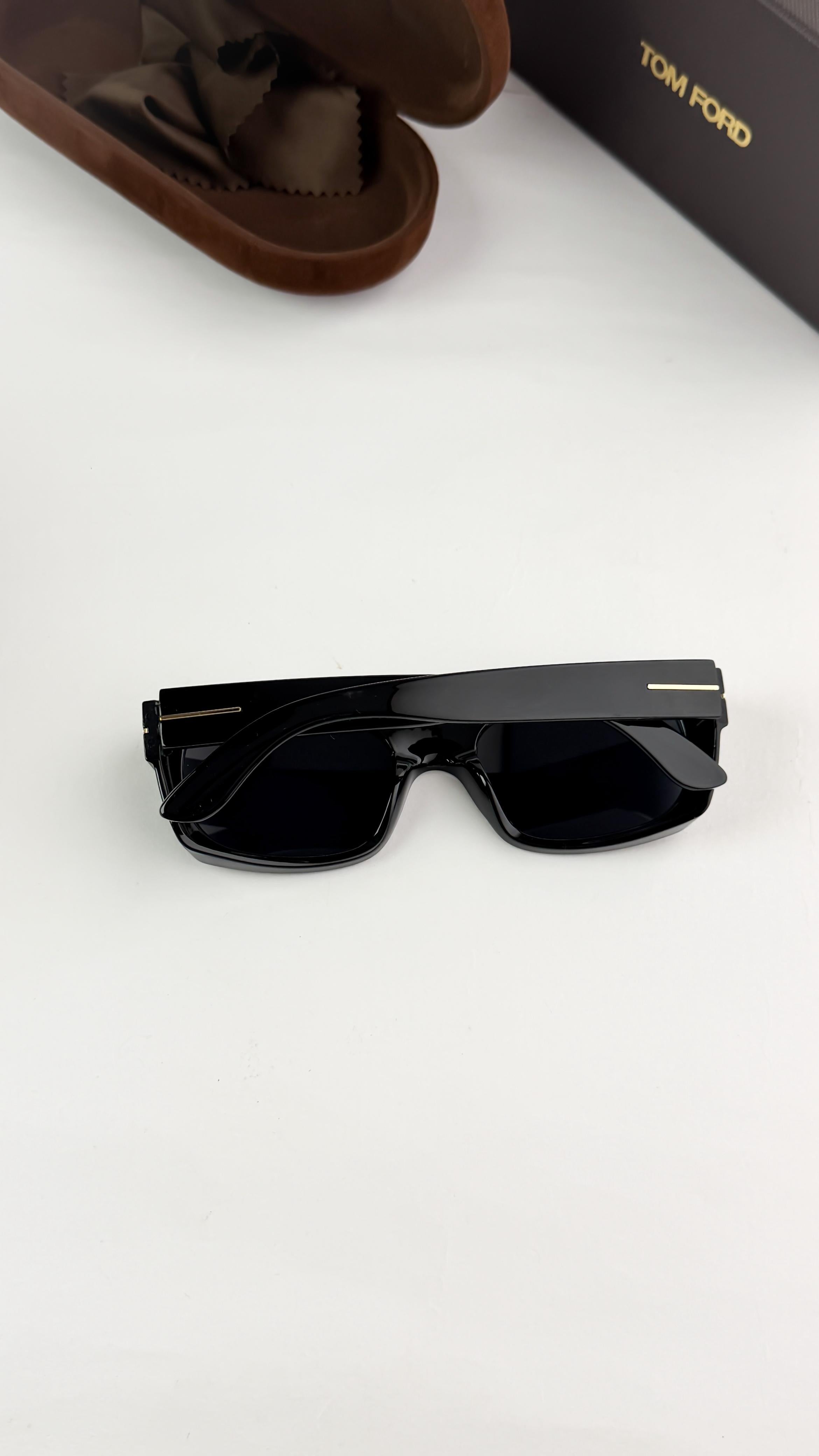 TOM  BLACK 294 SUNGLASS