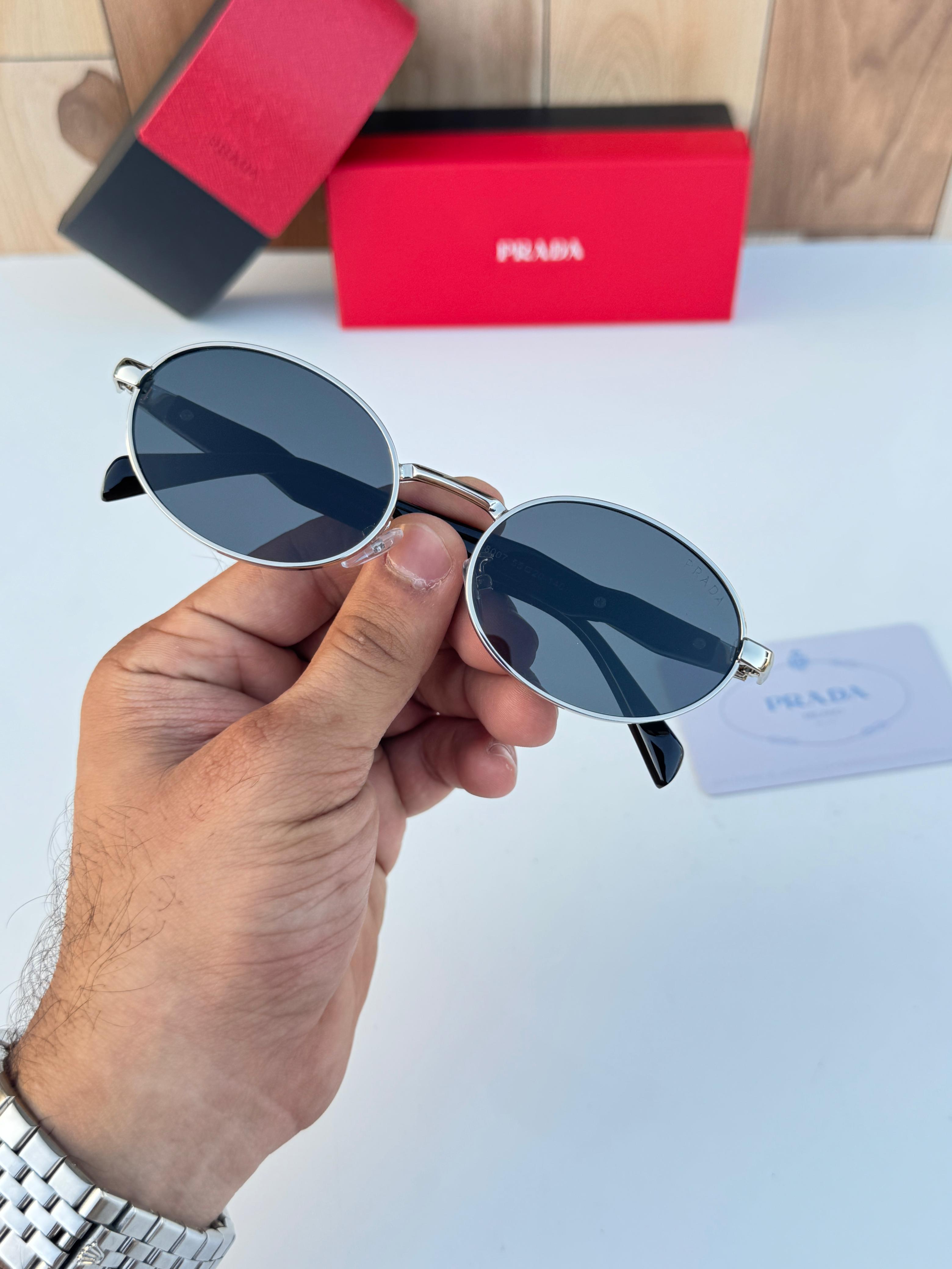 Prada 8007 silver black SUNGLASS