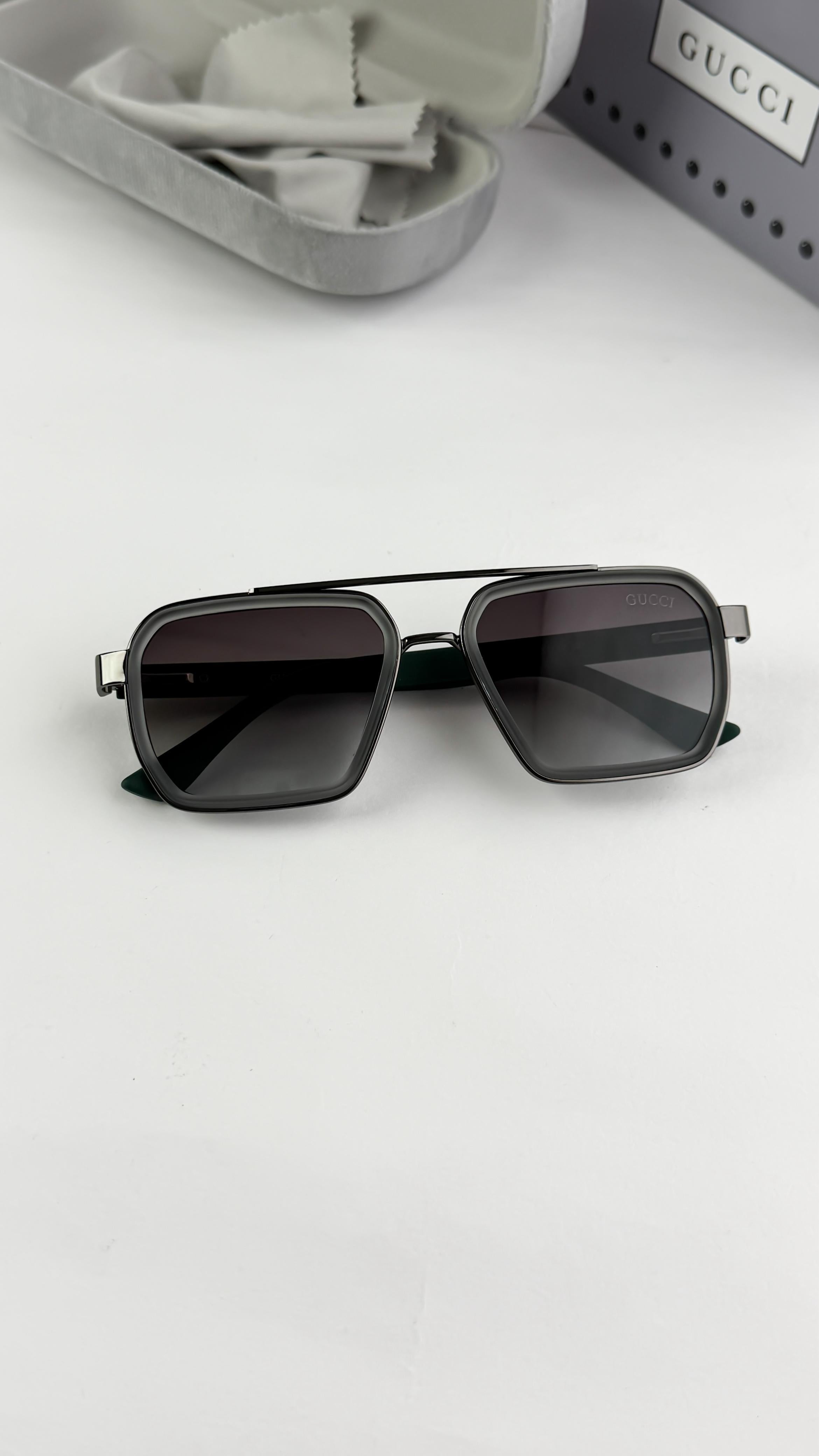 GUC 4859 SUNGLASS