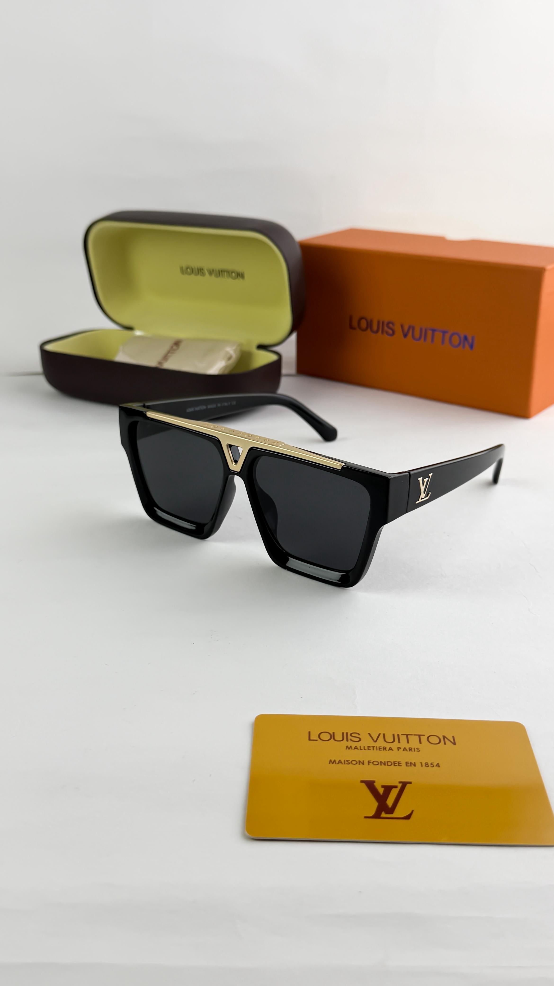 LOU 539 SUNGLASS