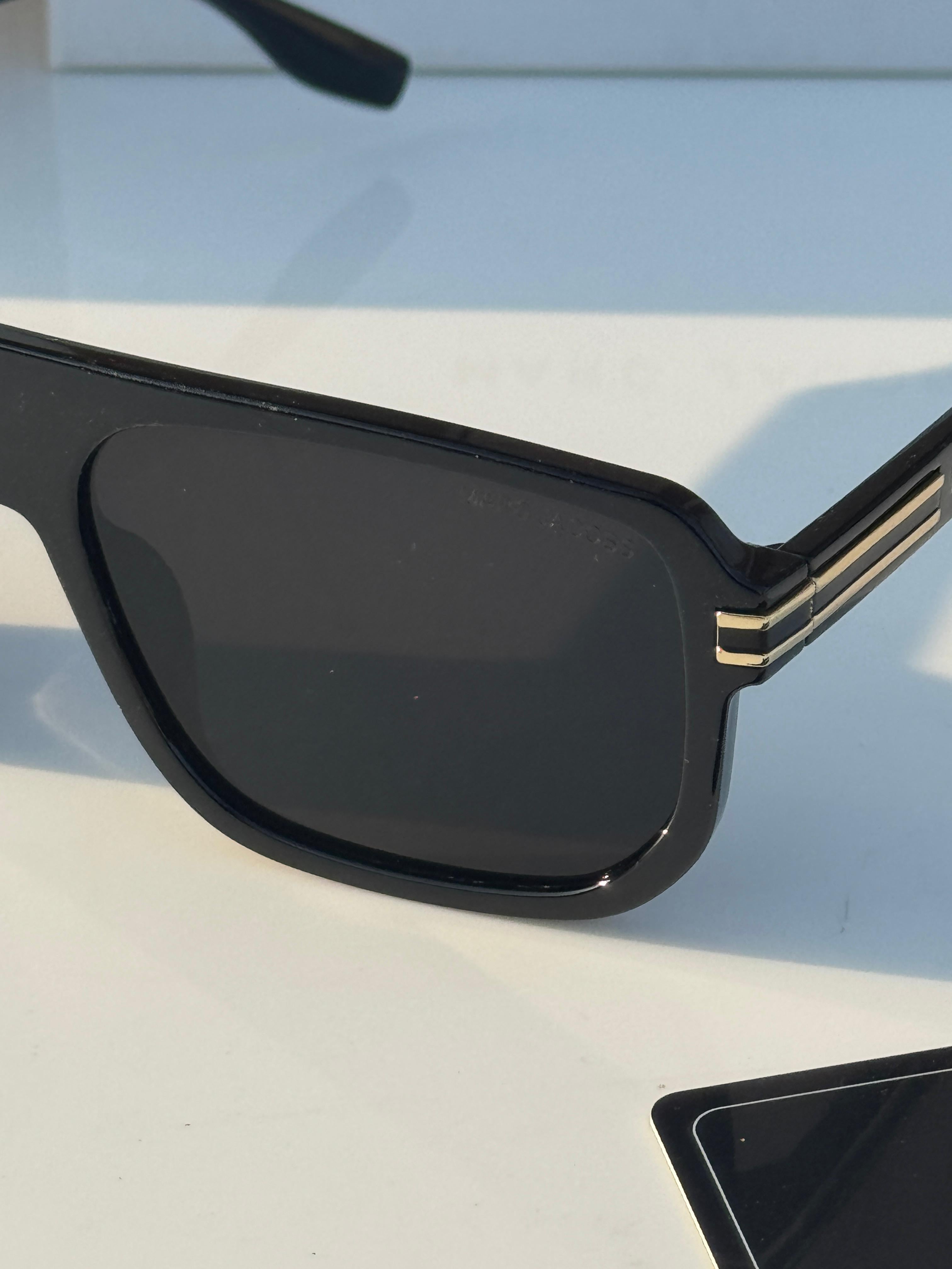 MARC 494 SUNGLASS